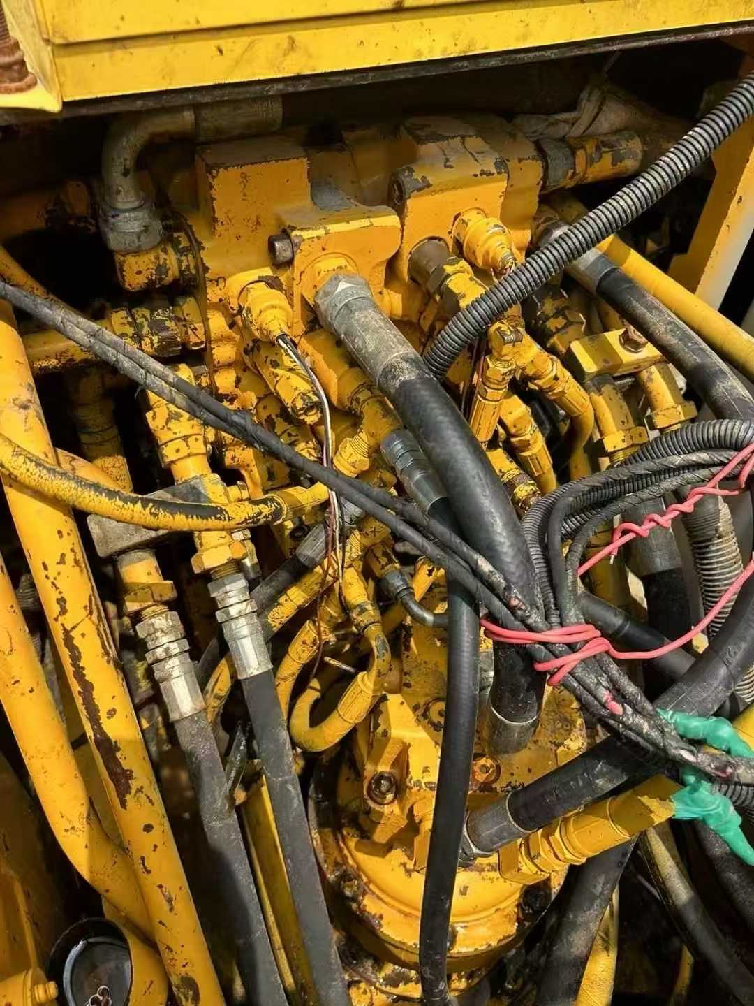 Buy Kato HD512-6 Used Excavator / 5