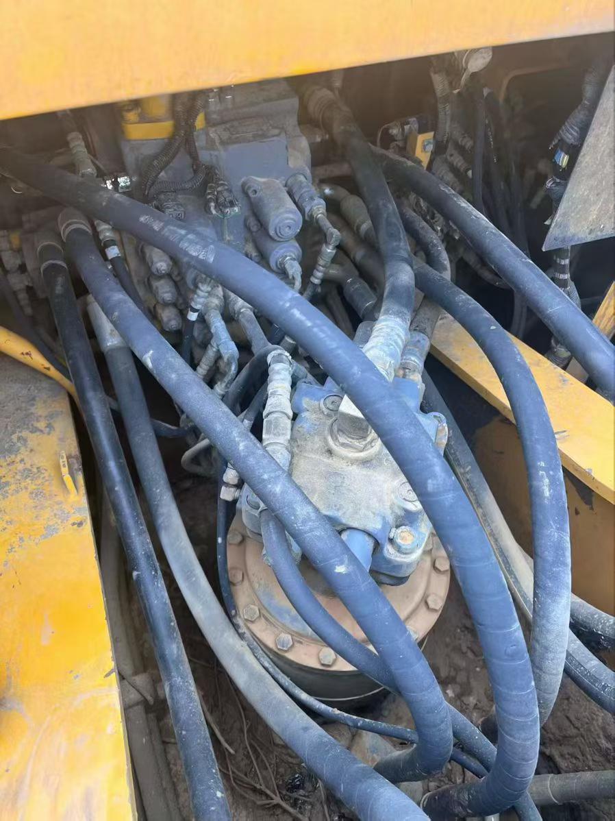 Buy Kato HD820 Used Excavator / 6