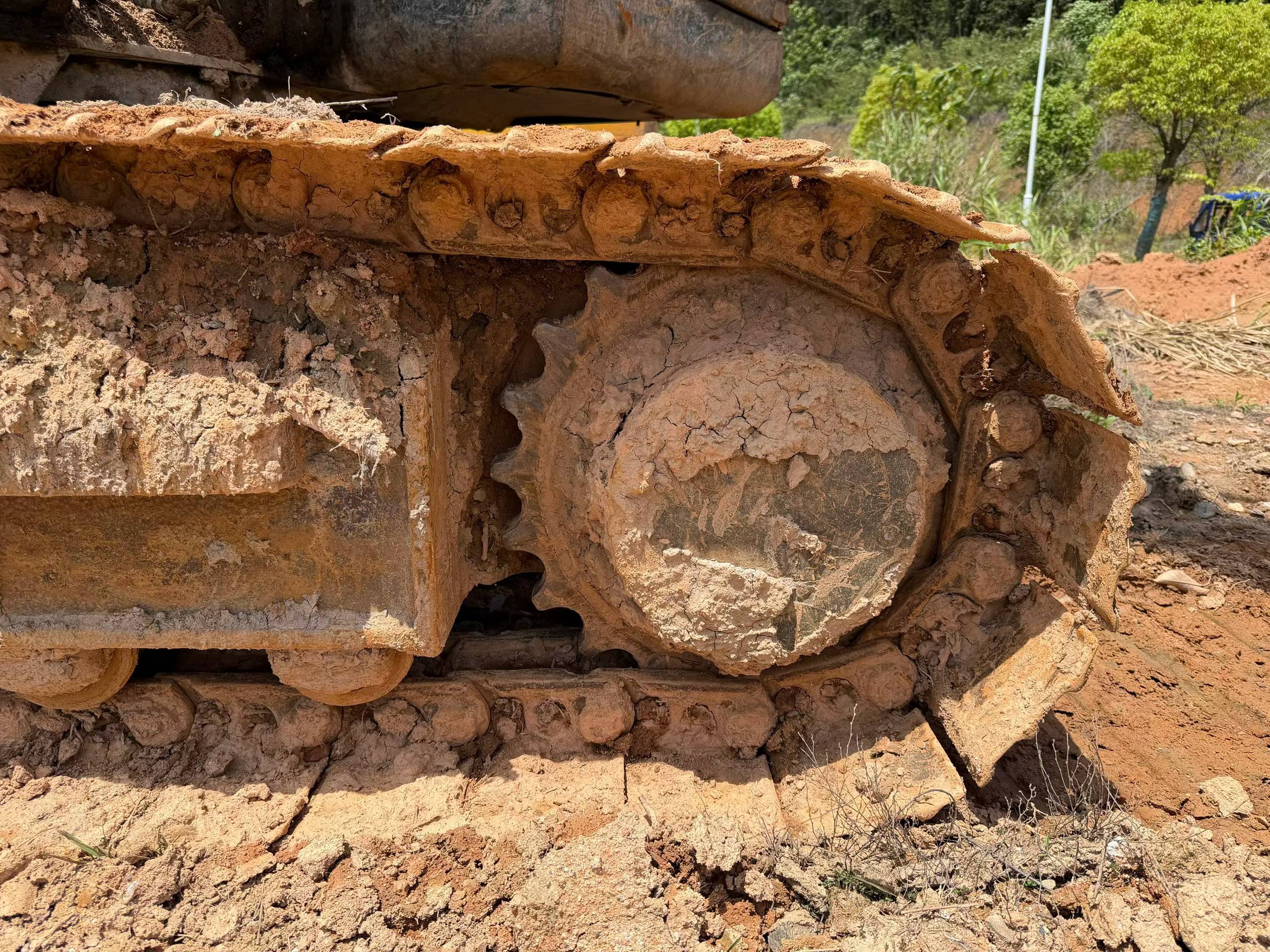 Buy Hyundai R110VS Used Excavator / 3
