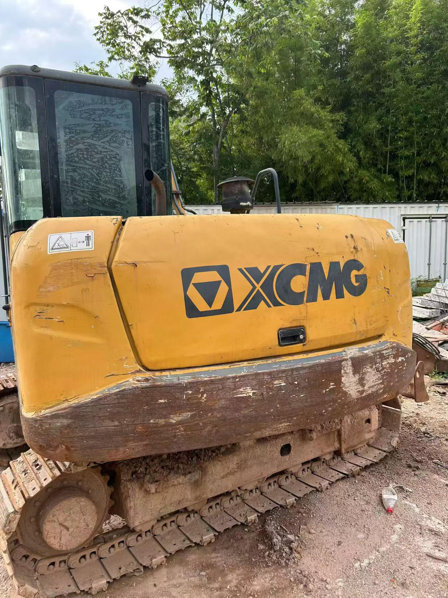 Buy XCMG XE75C Used Excavator / 3