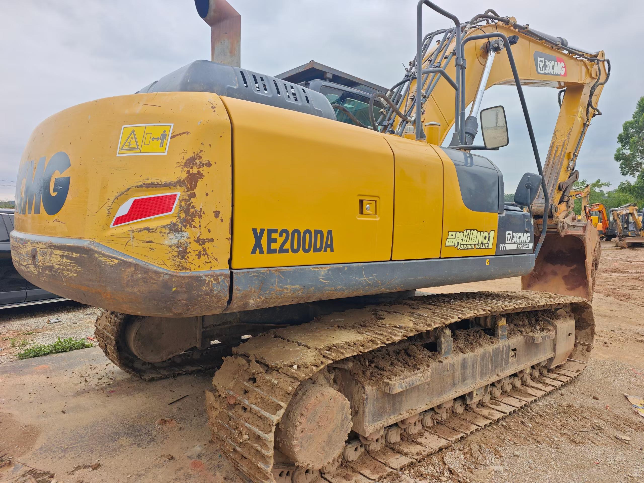 Buy XCMG XE200DA Used Excavator / 4