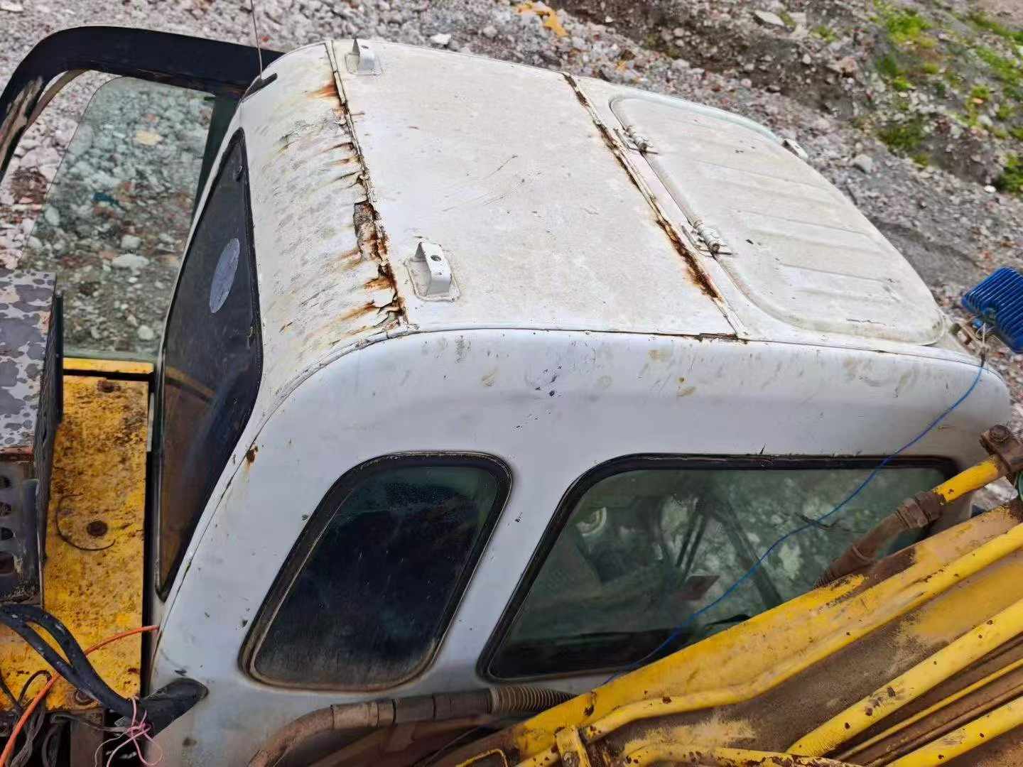 Buy Sumitomo SH200-3 Used Excavator / 7