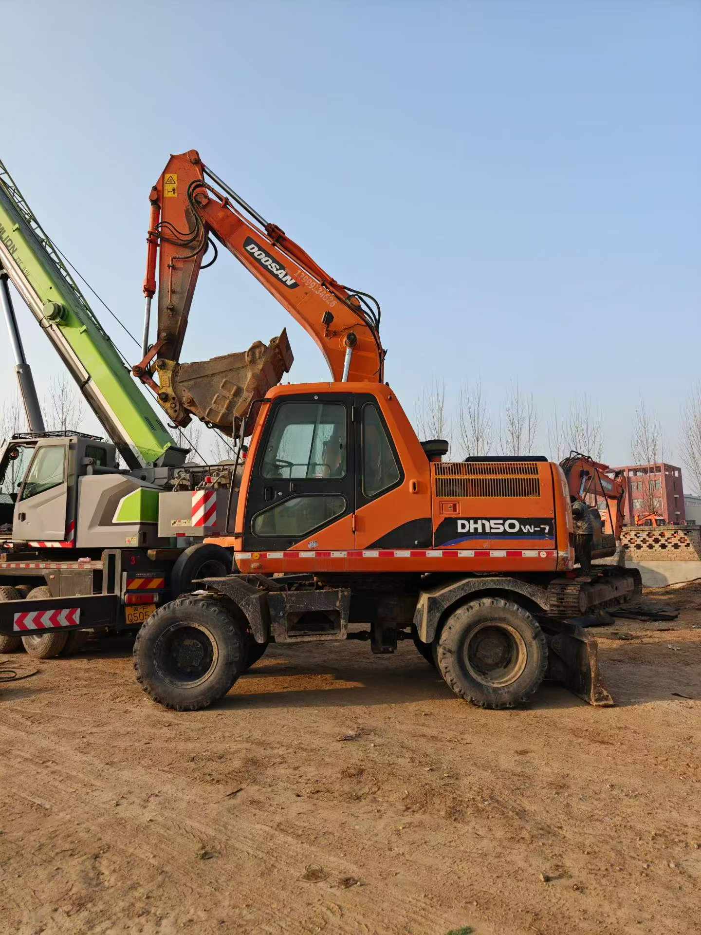 Buy Doosan DH300-7 Used Excavator / 7