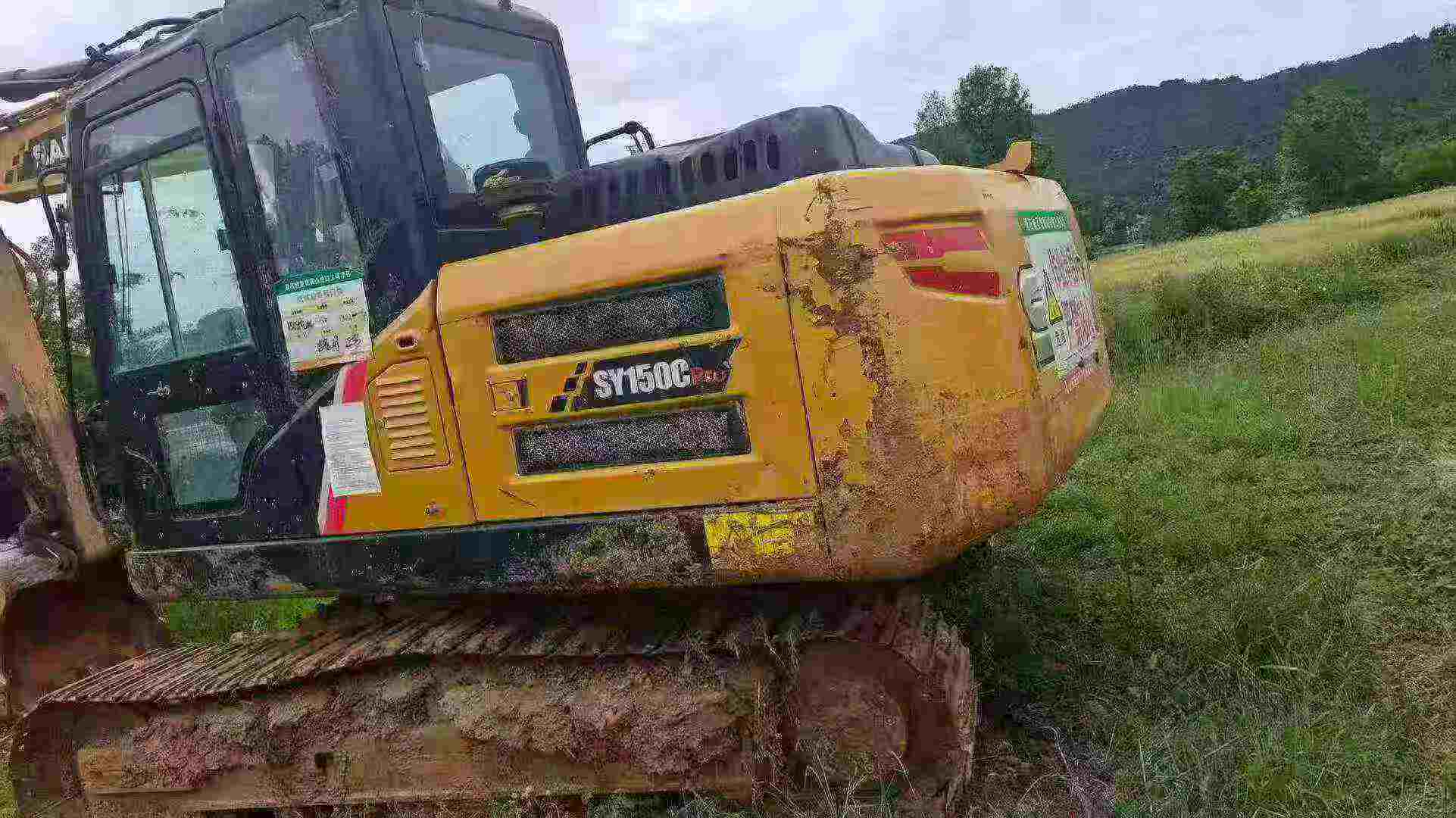 Buy Sany SY135 Used Excavator / 2