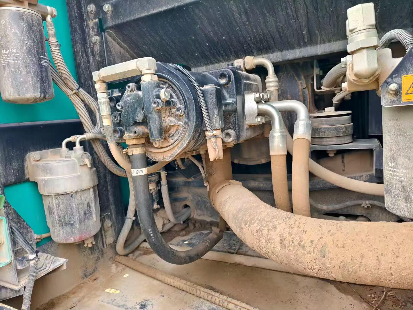 Buy Kobelco SK200-10 Used Excavator / 2