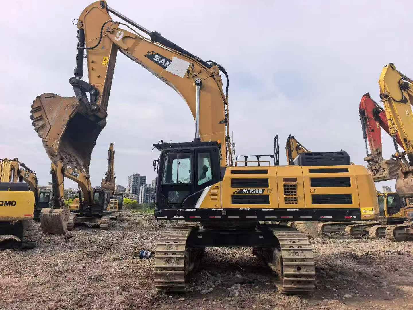 Buy Sany SY750H Used Excavator / 3