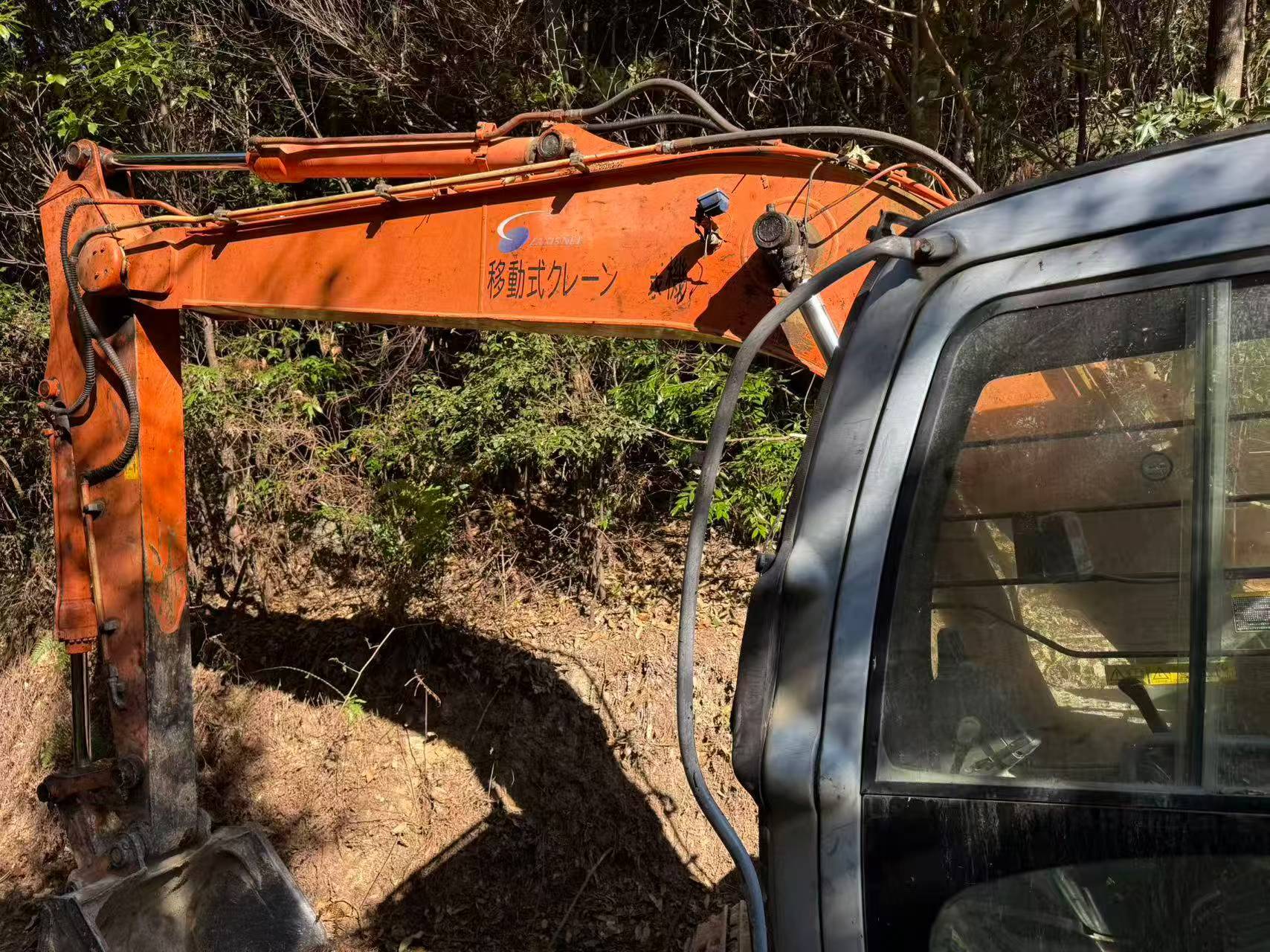 Buy Hitachi EX120-6 Used Excavator / 5