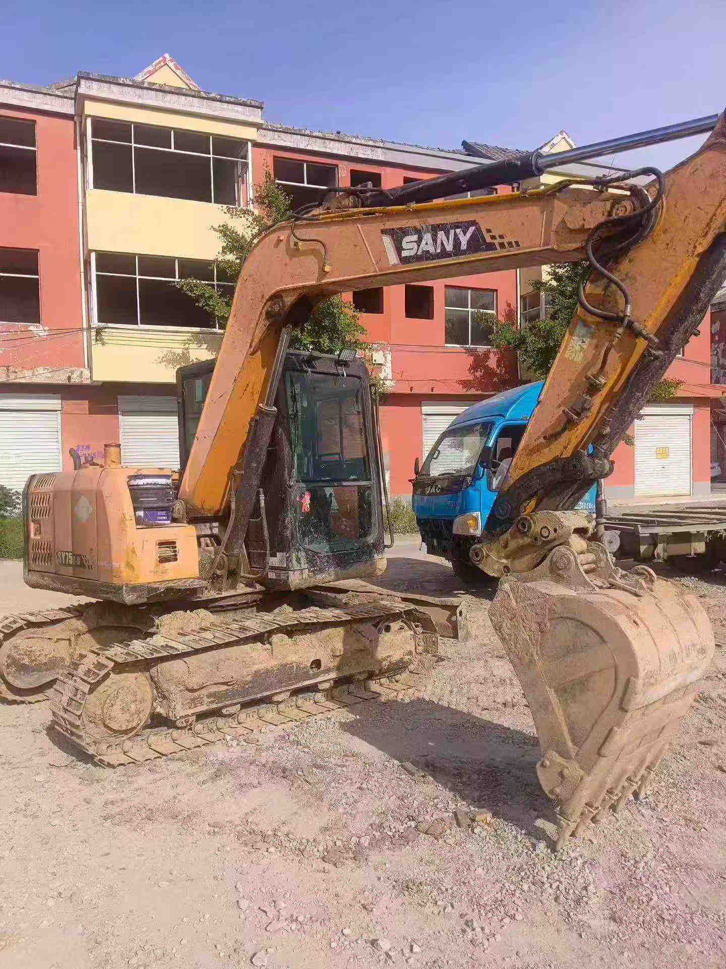 Buy Sany SY75 Used Excavator / 2