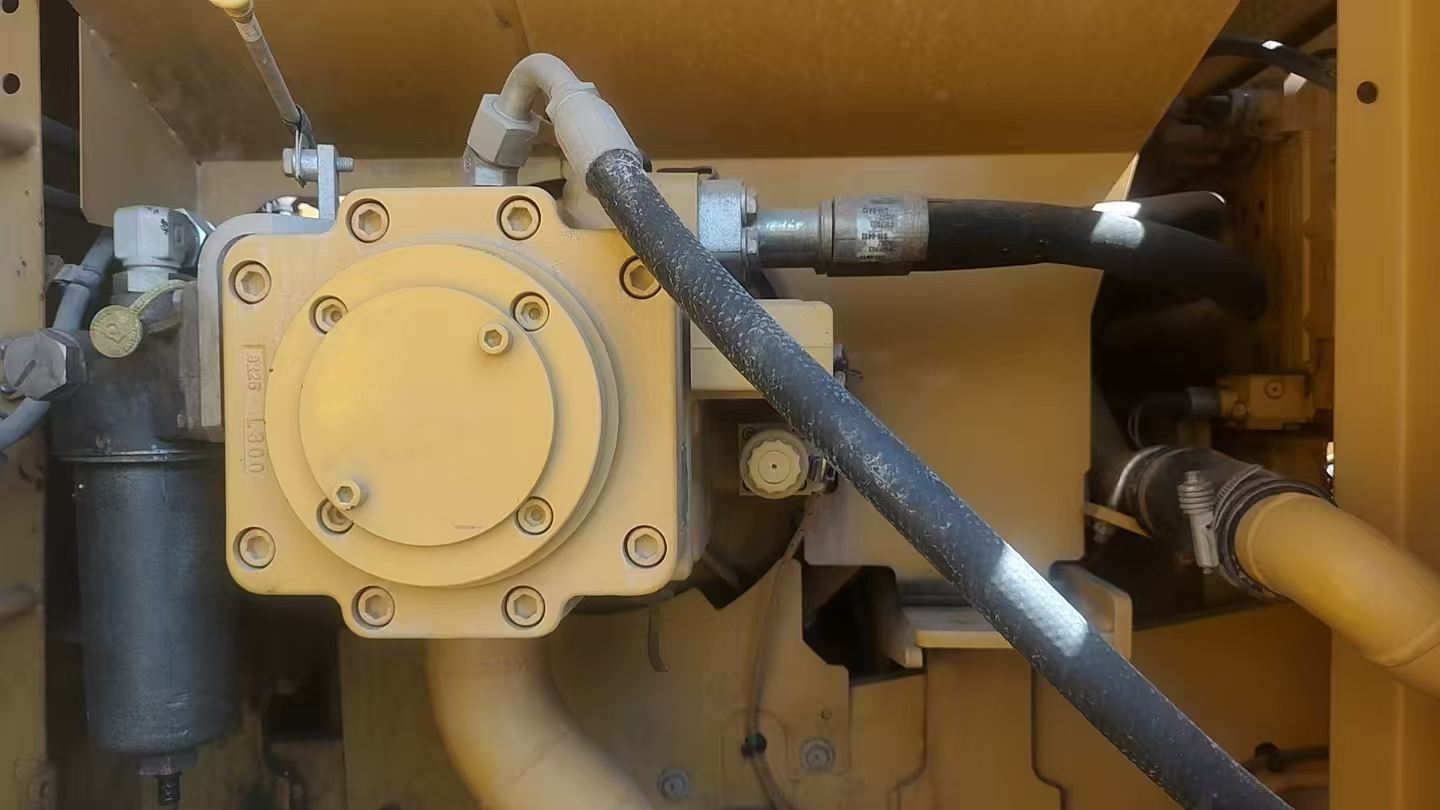 Buy Caterpillar 320A Used Excavator / 3
