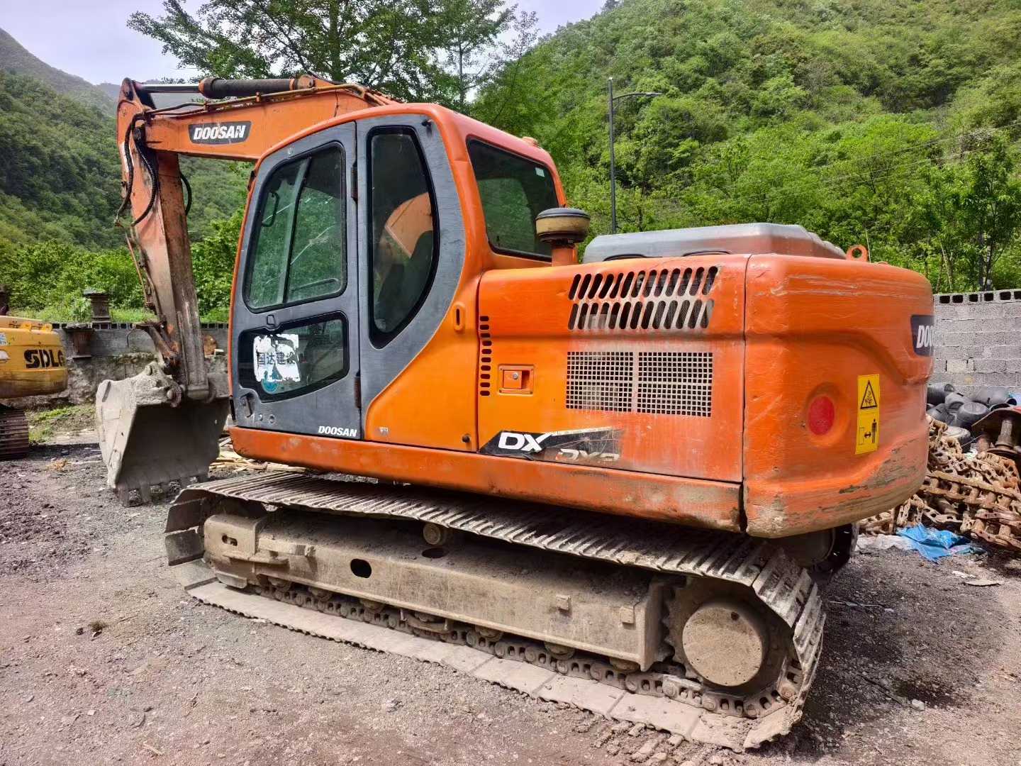 Acheter Pelle Doosan DH150 d'occasion / 4