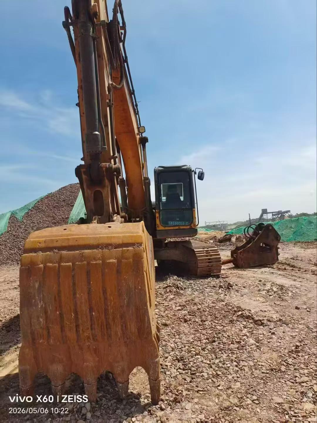 Buy XCMG XE200DA Used Excavator / 6