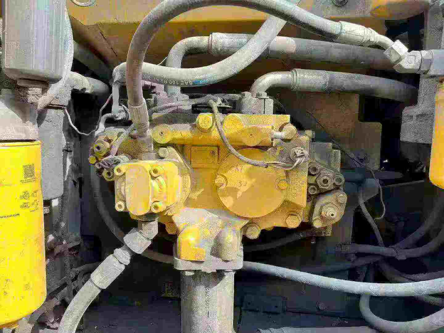 Buy Caterpillar 320A Used Excavator / 4