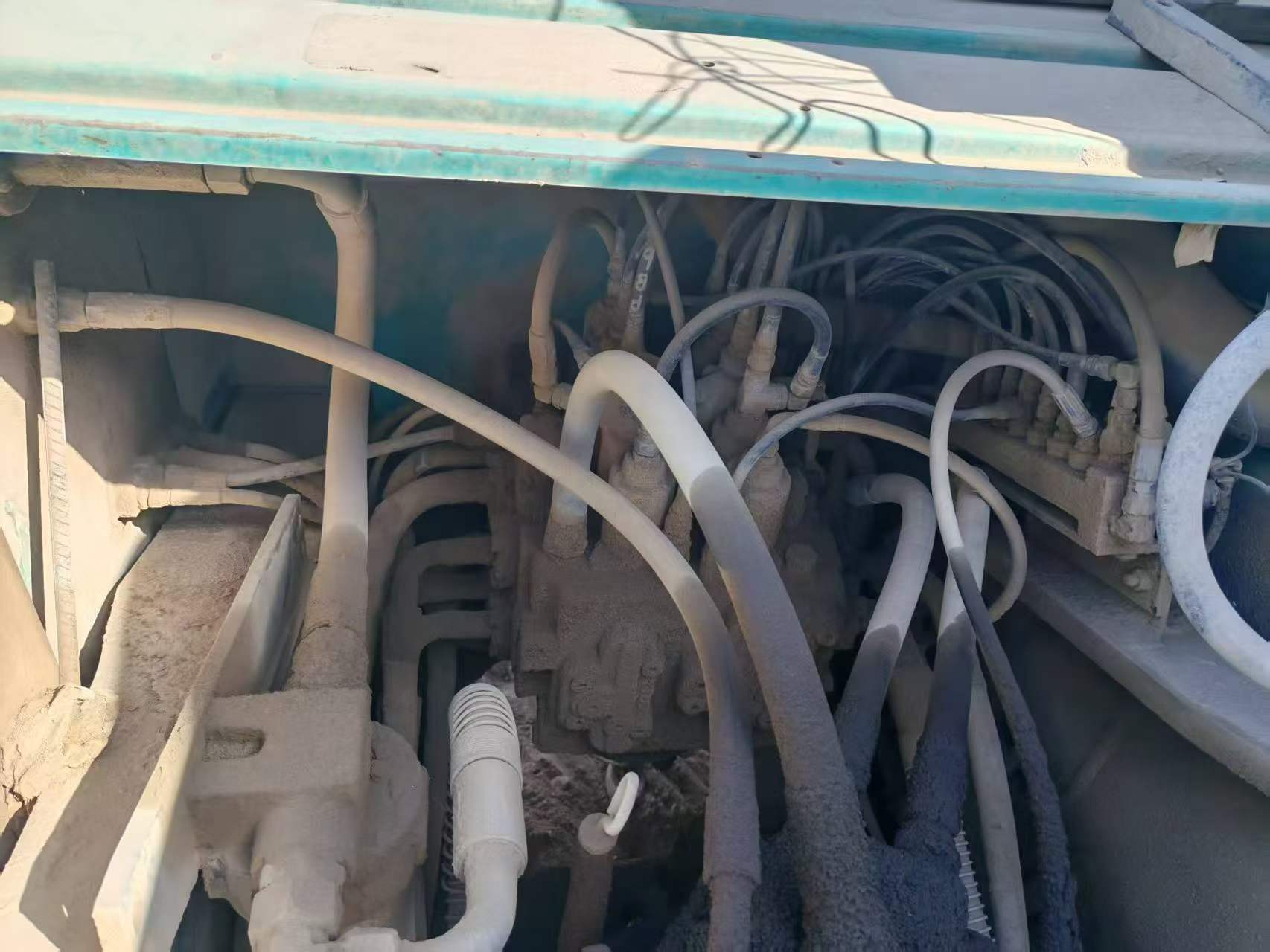 Buy Kobelco SK260 Used Excavator / 4