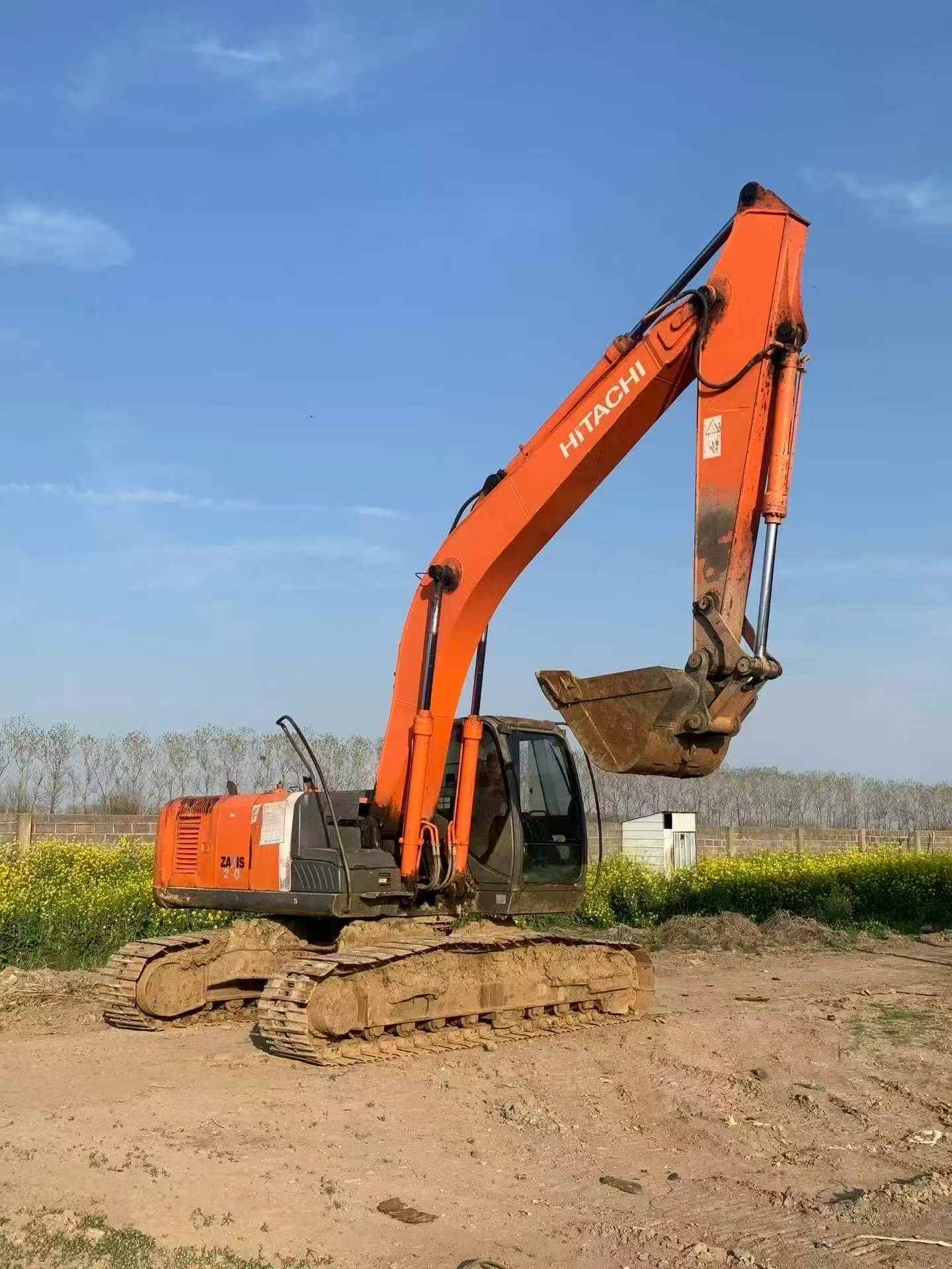 Buy Hitachi EX210 Used Excavator / 3