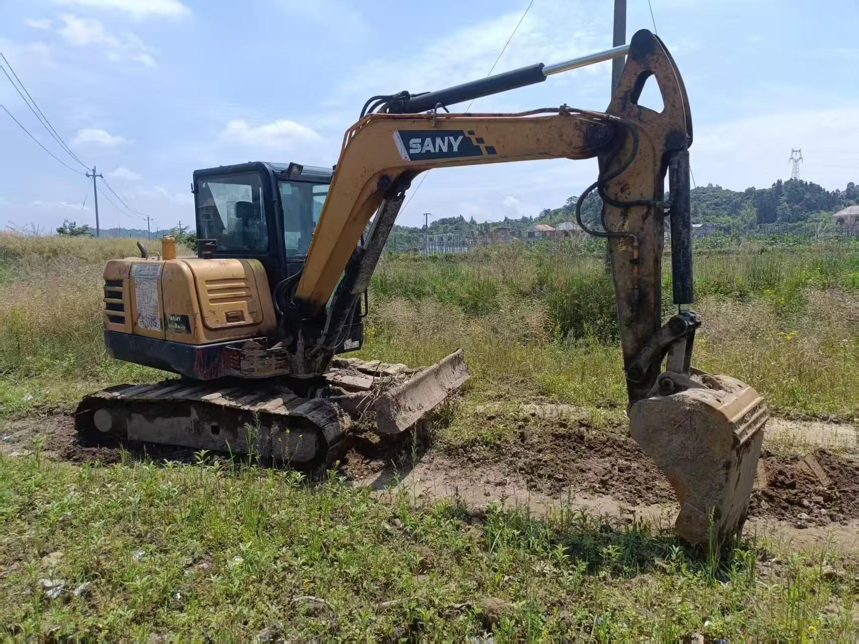 Buy Sany SY55 Used Excavator / 3