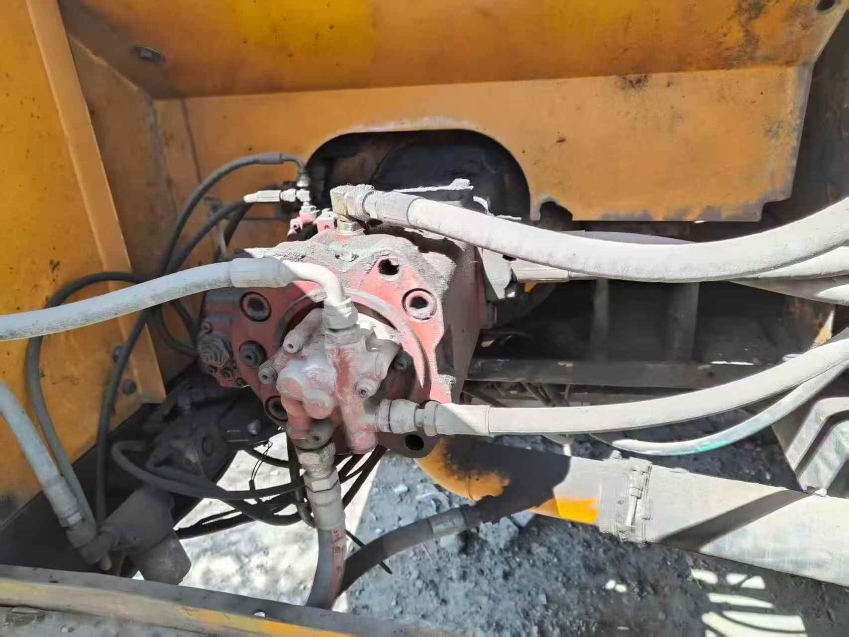 Buy Hyundai R305LC-7 Used Excavator / 3