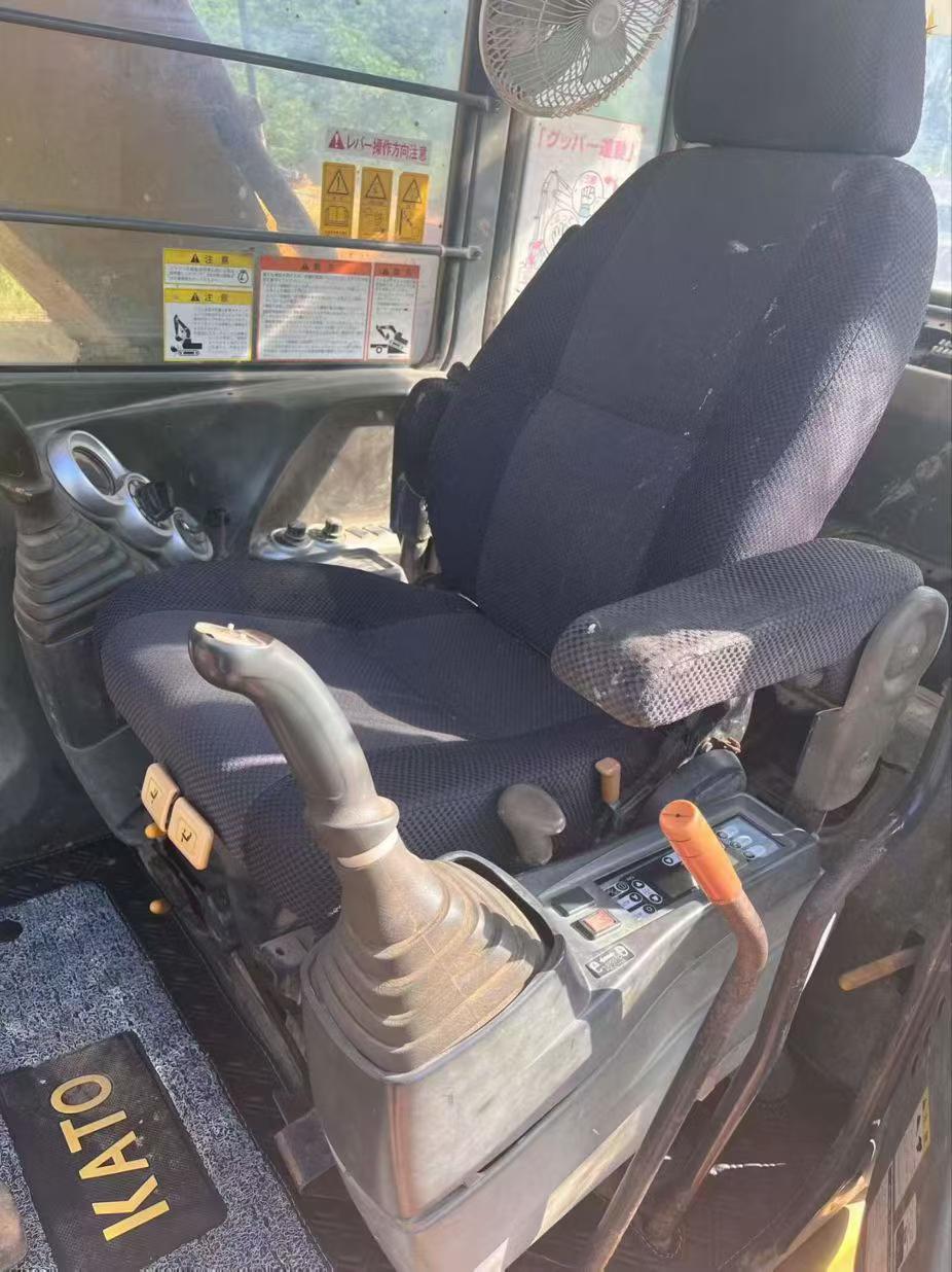 Buy Kato HD820 Used Excavator / 9