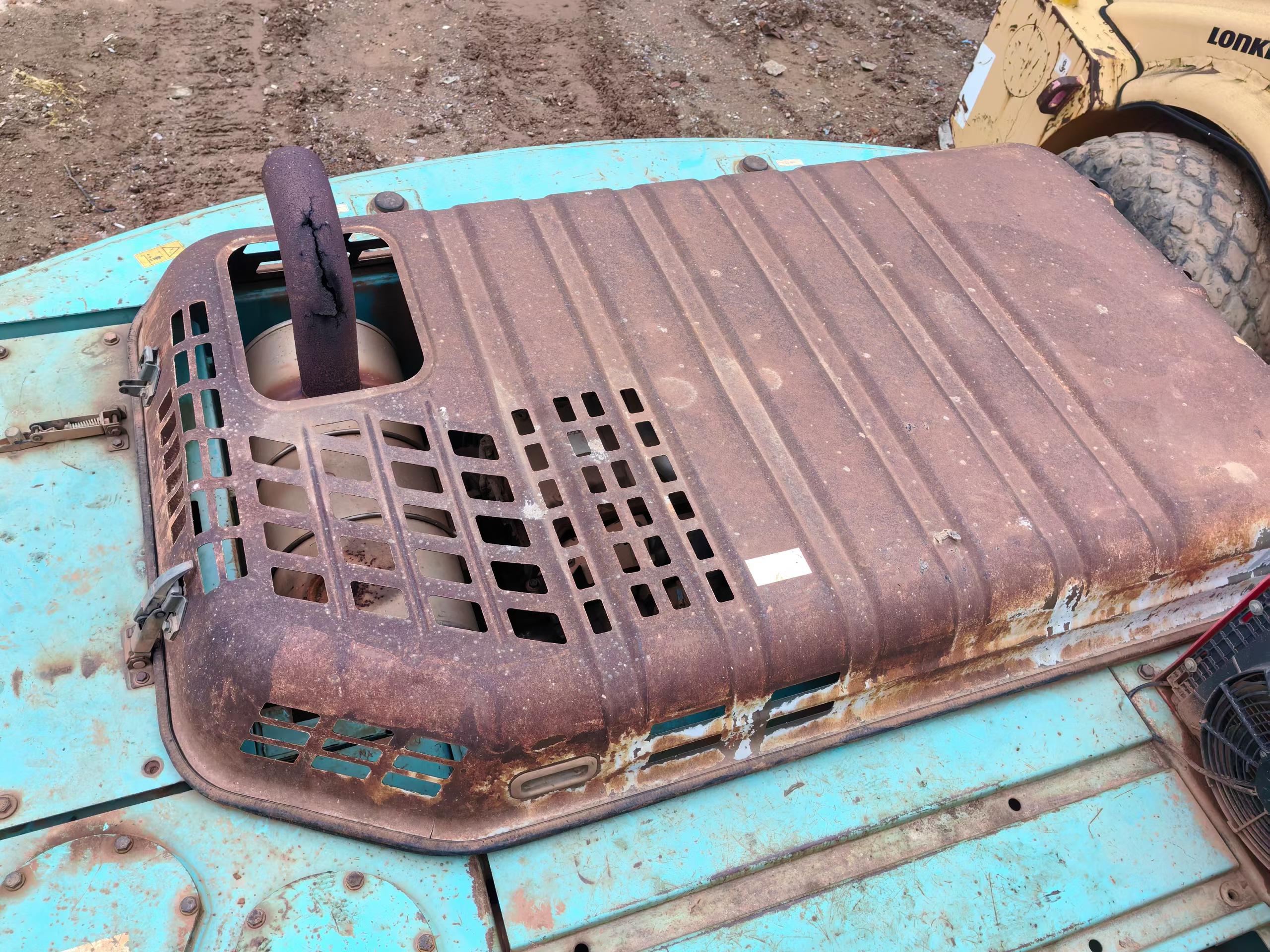 Buy Kobelco SK2008 Used Excavator / 4