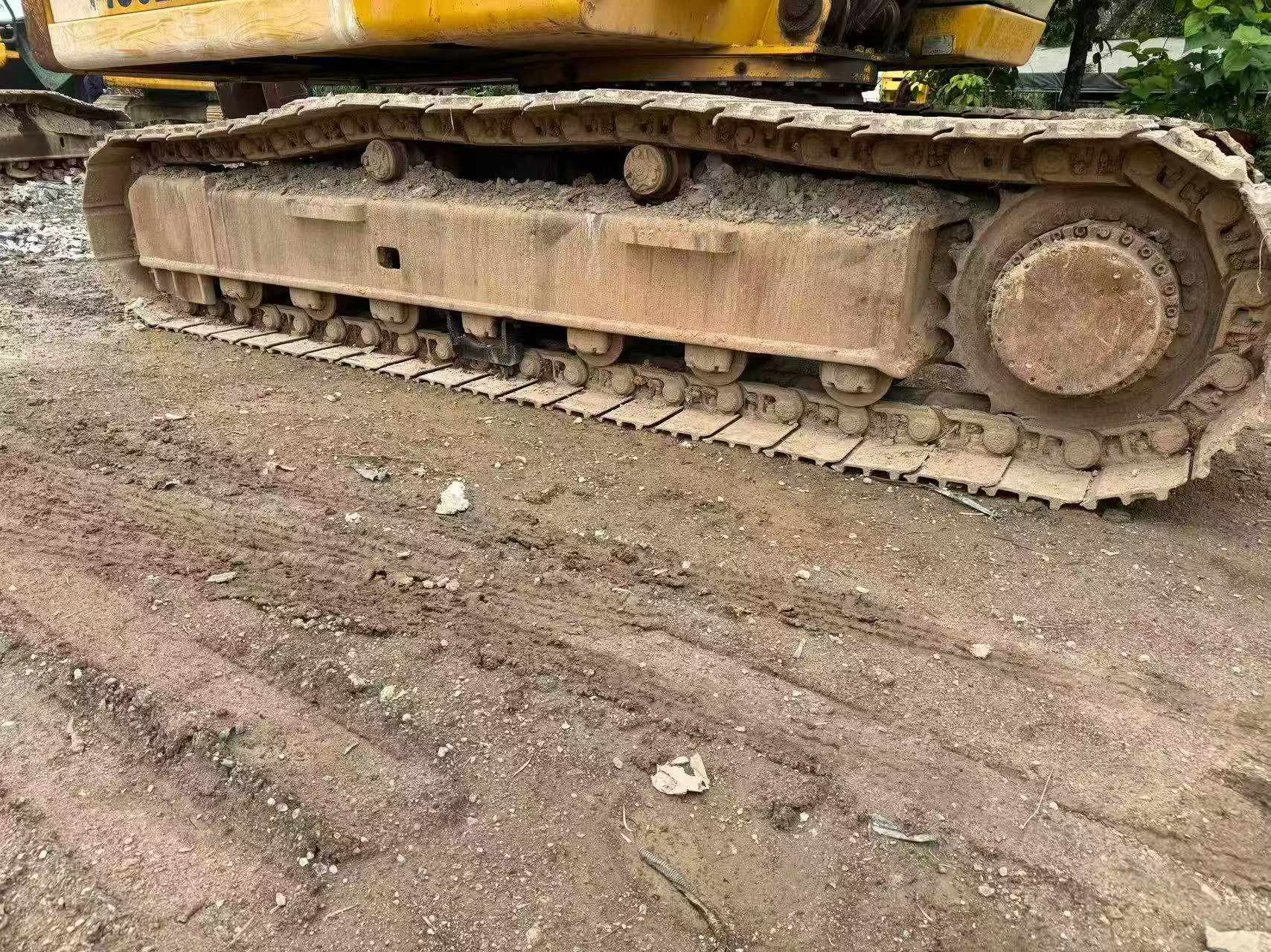 Buy Kato HD1430-7 Used Excavator / 6