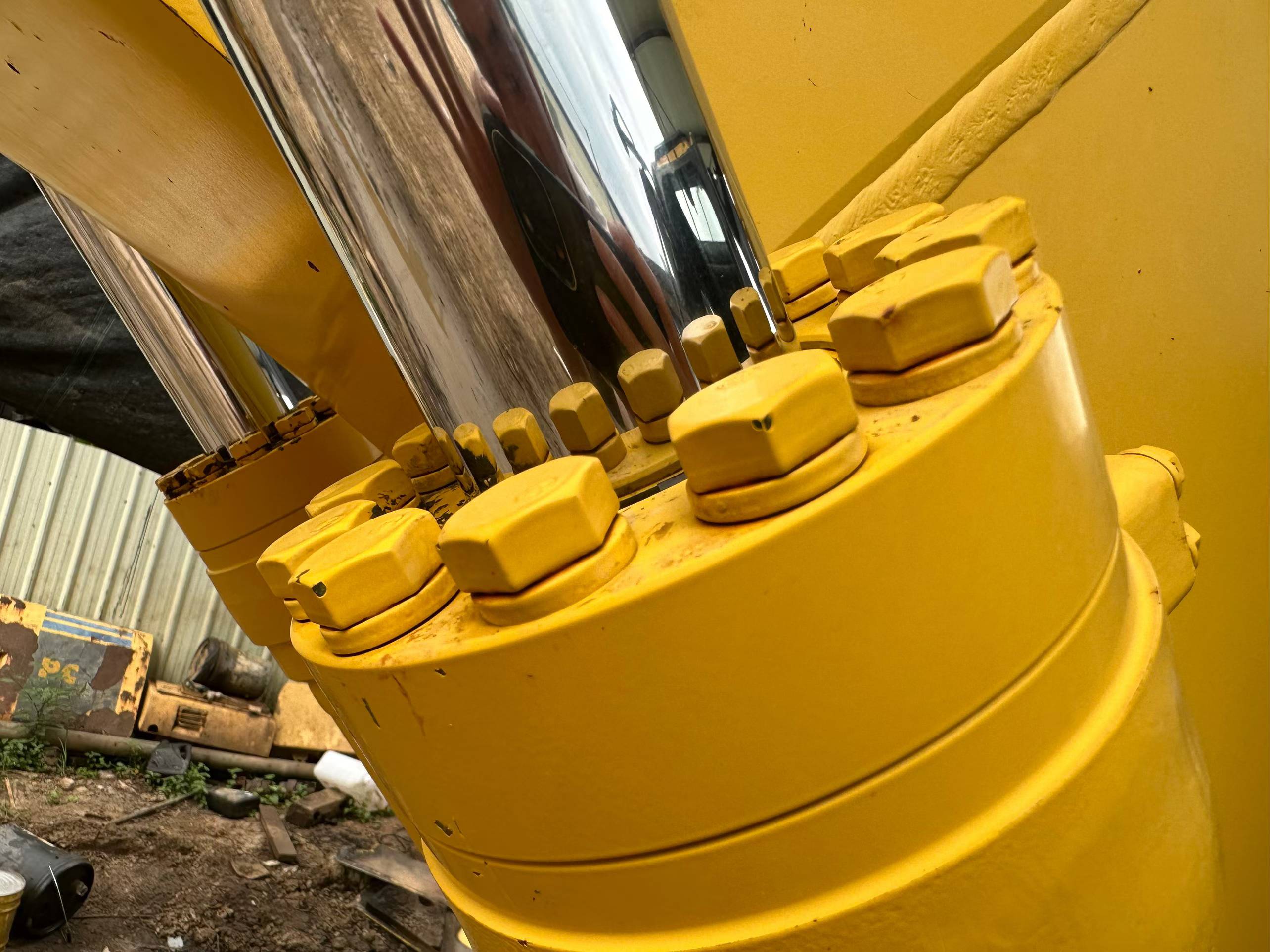 Buy Komatsu PC130-8 Used Excavator / 5