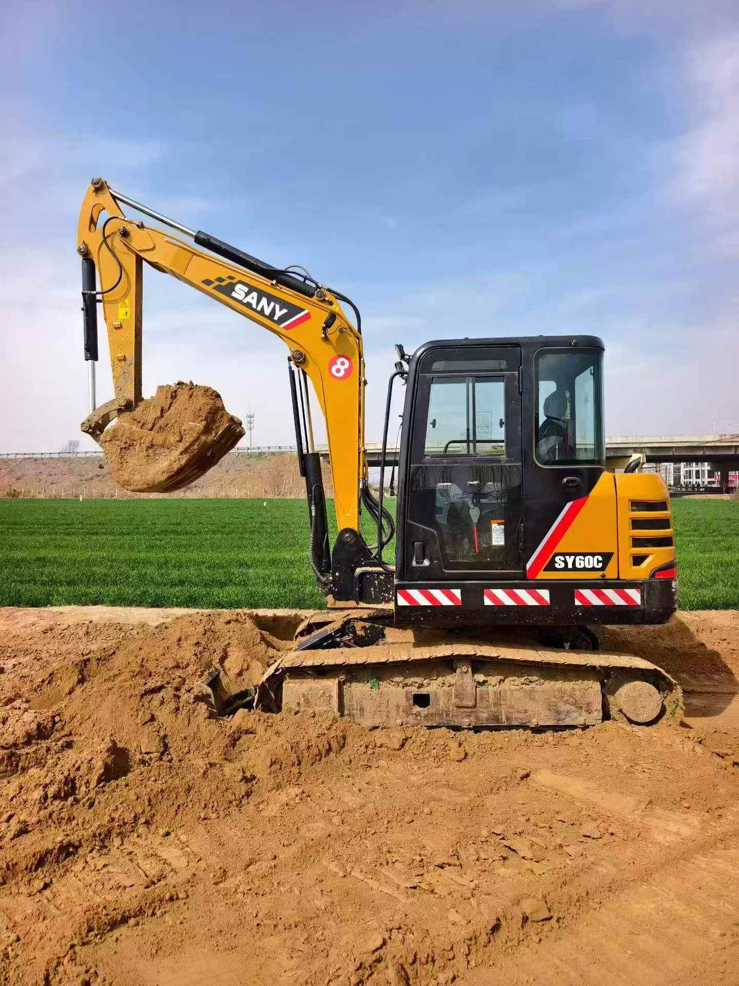 Buy Sany SY60-9 Used Excavator / 2