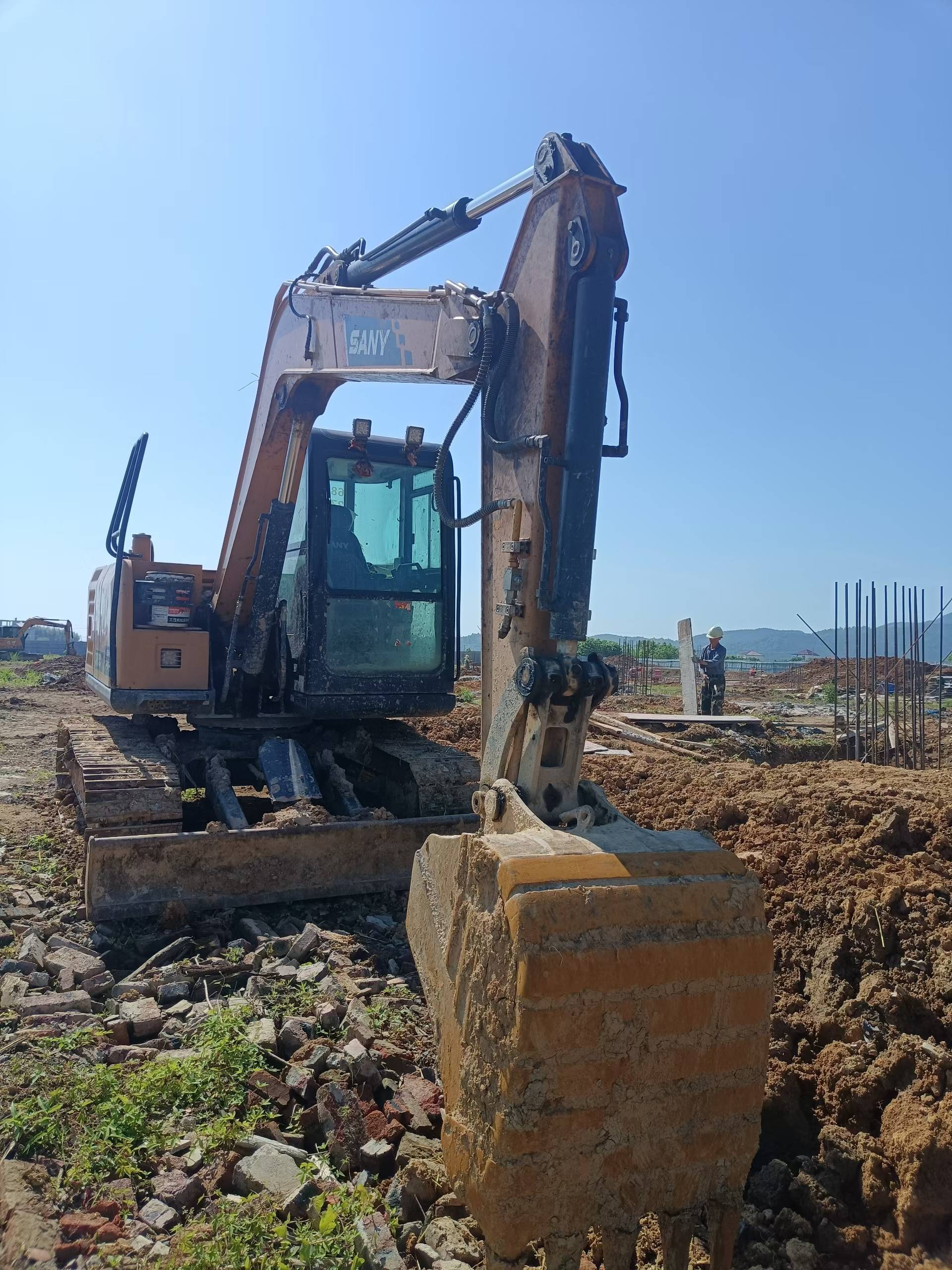 Buy Sany SY75 Used Excavator / 8