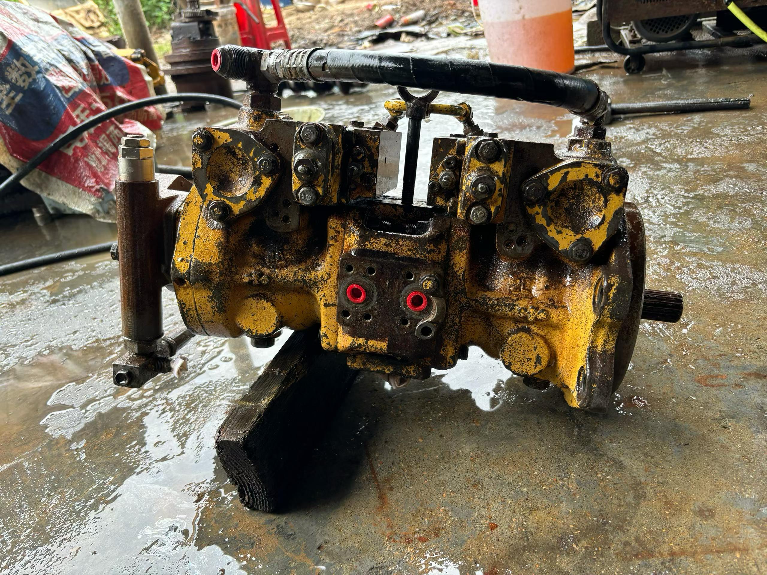 Buy Komatsu PC120-5 Used Excavator / 3