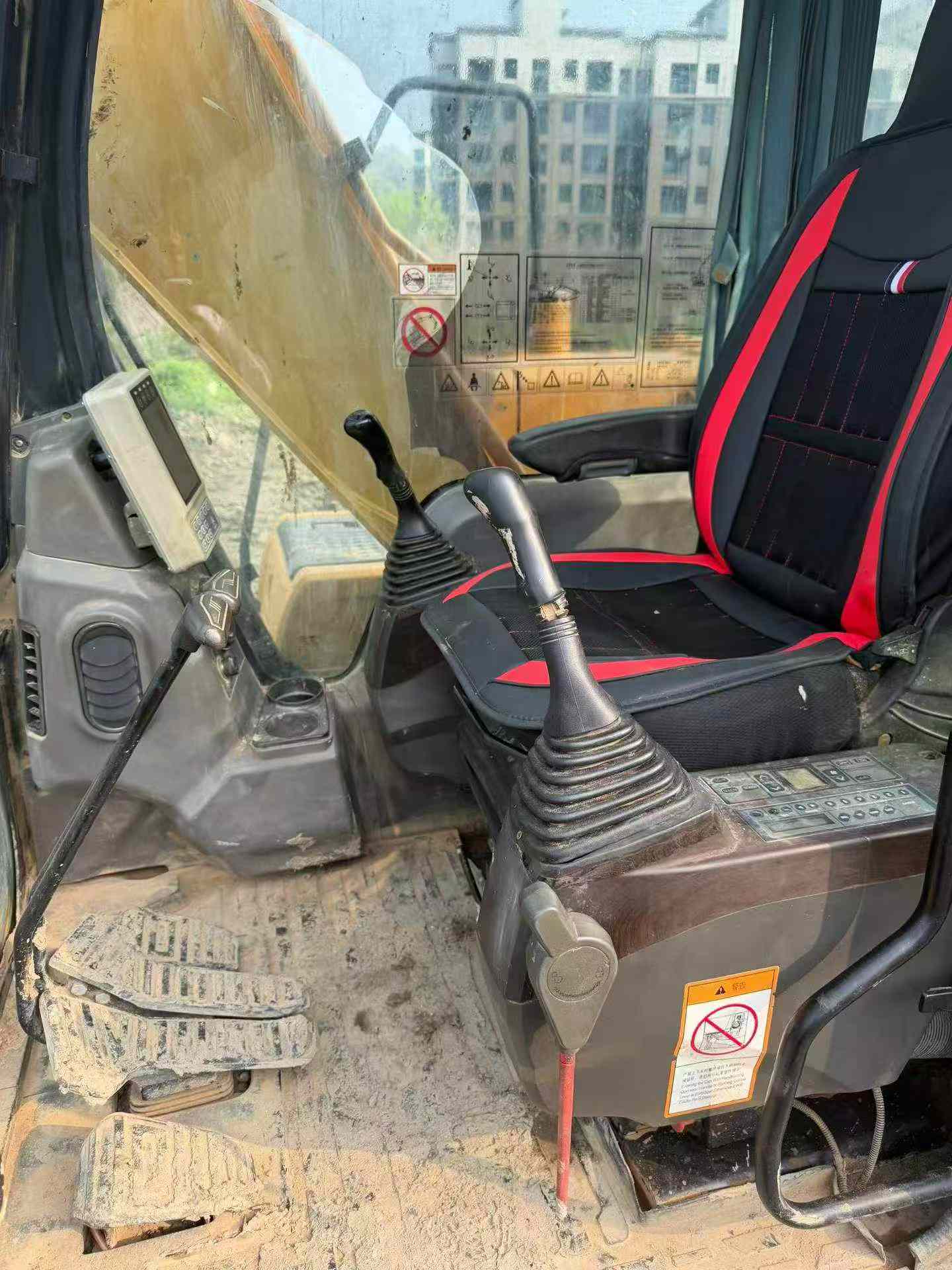 Buy Sany SY135 Used Excavator / 9