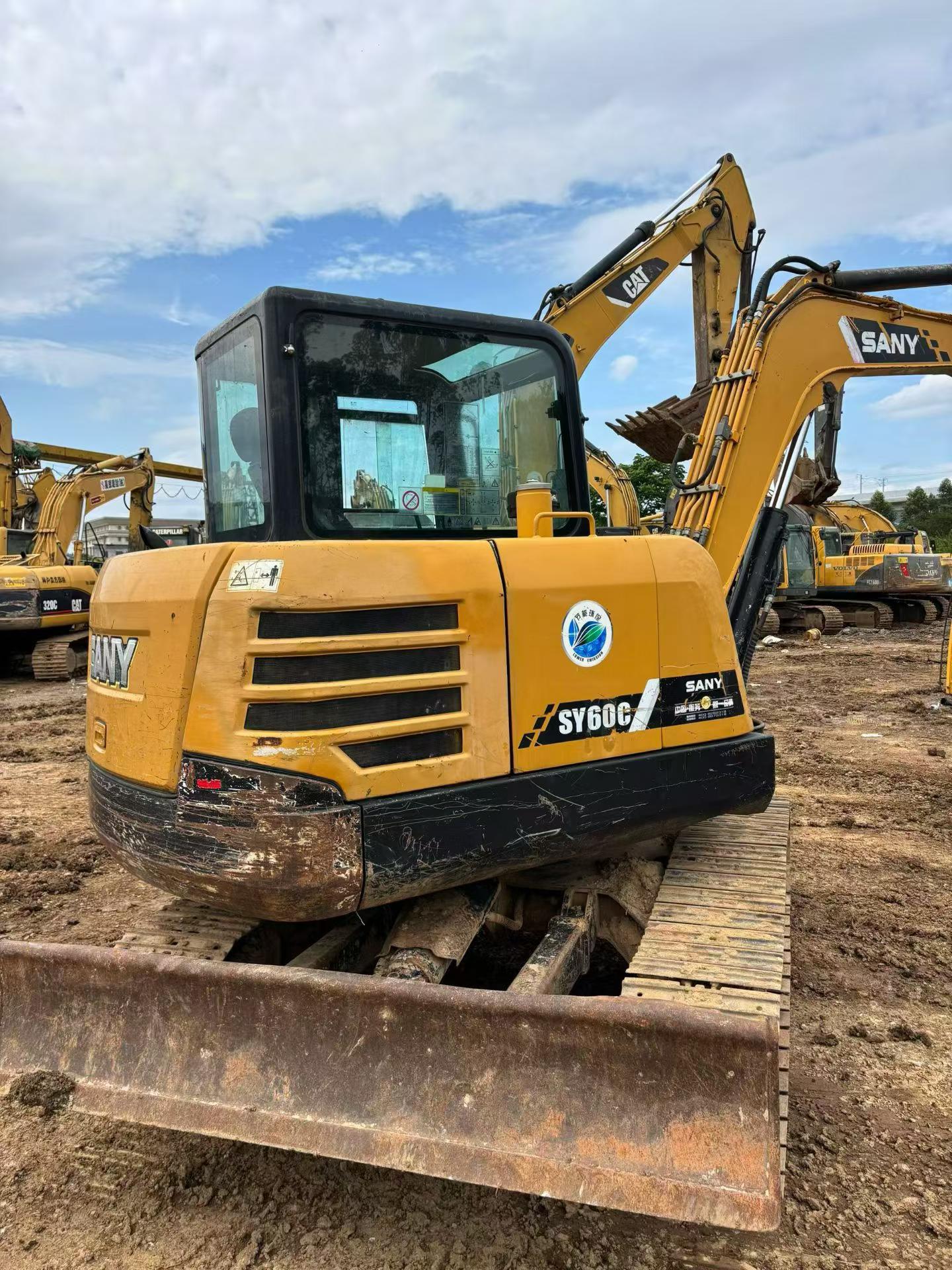 Buy Sany SY60 Used Excavator / 7