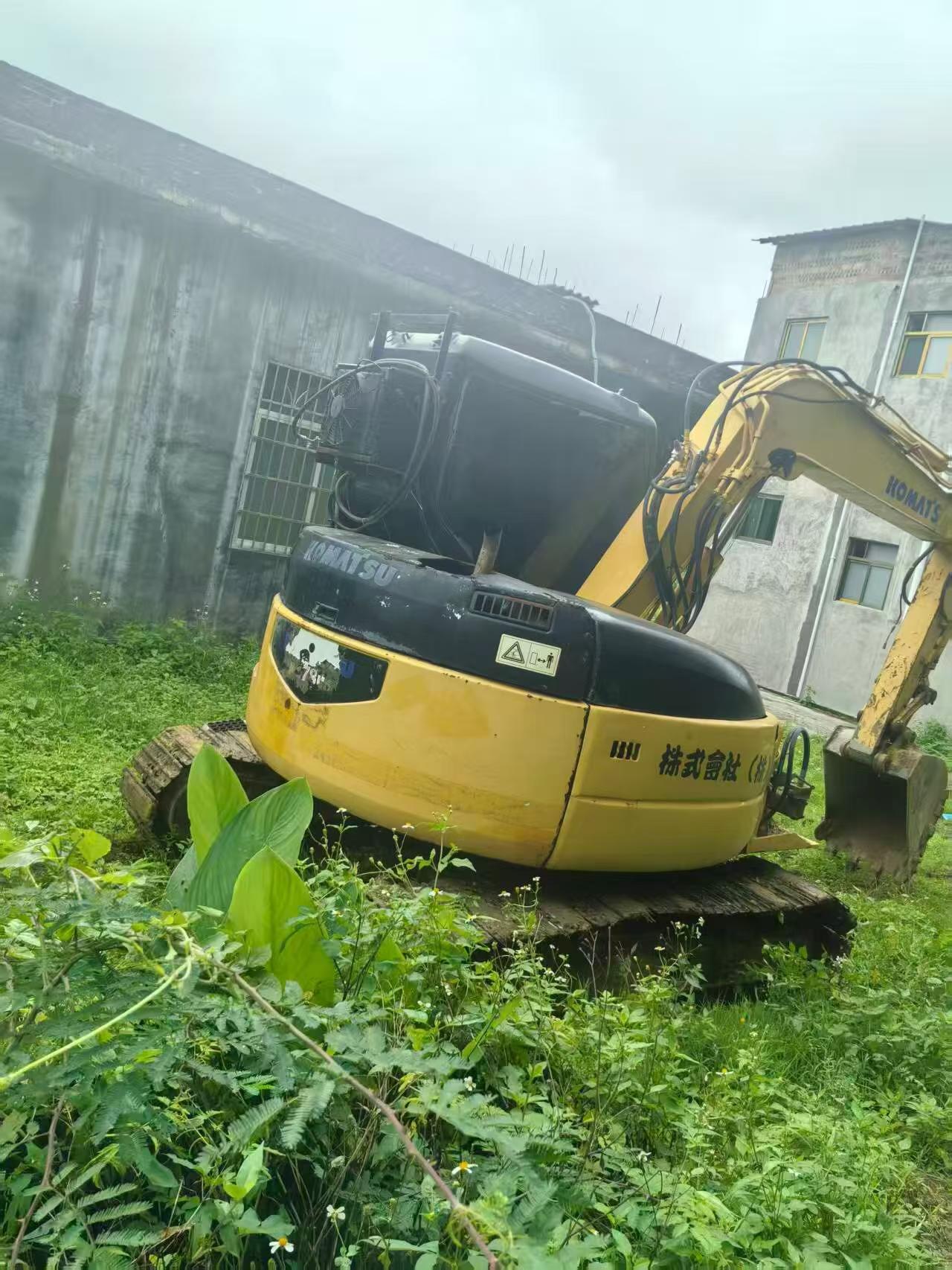 Buy Komatsu PC78 Used Excavator