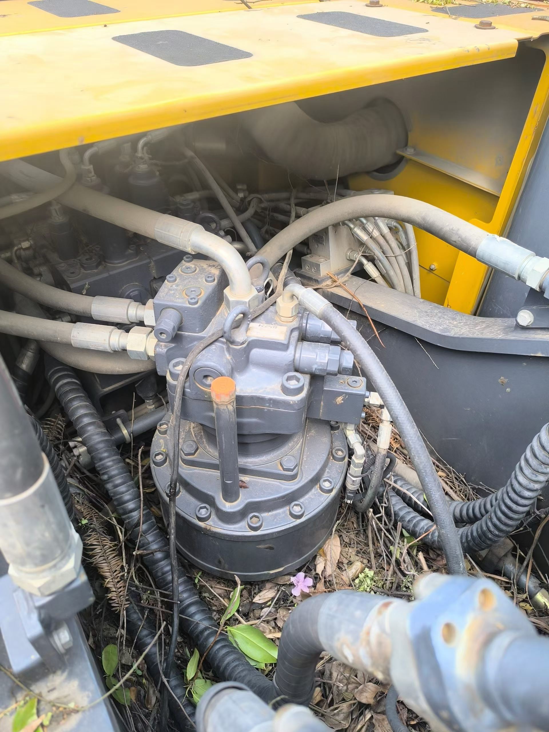 Buy XCMG XE200 Used Excavator / 7