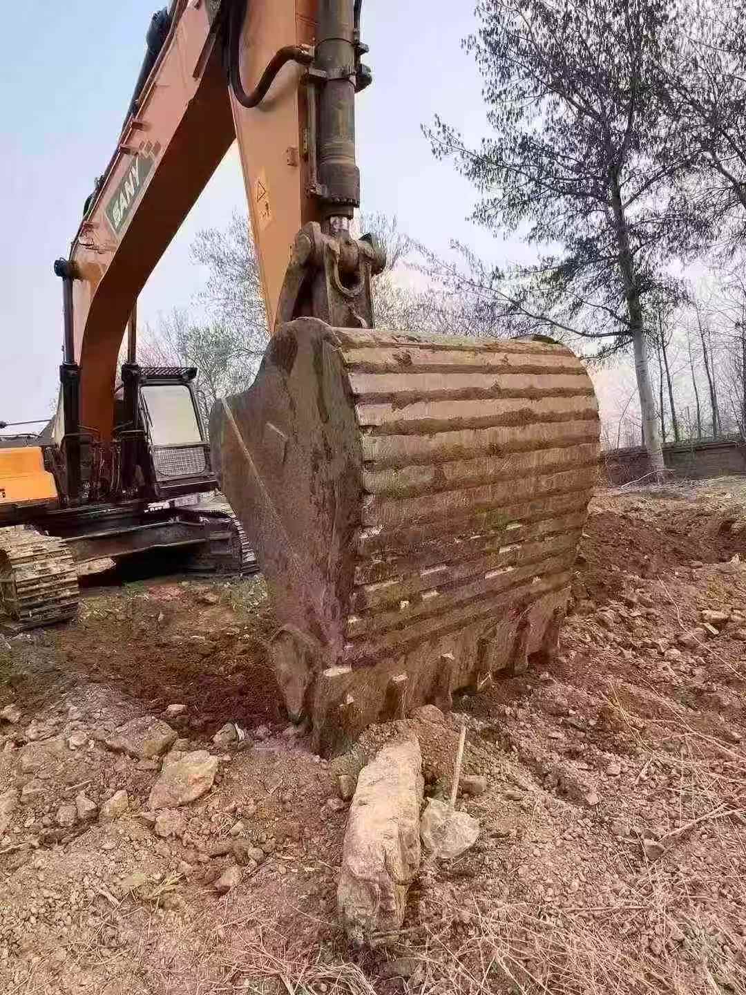 Buy Sany SY465C Used Excavator / 4