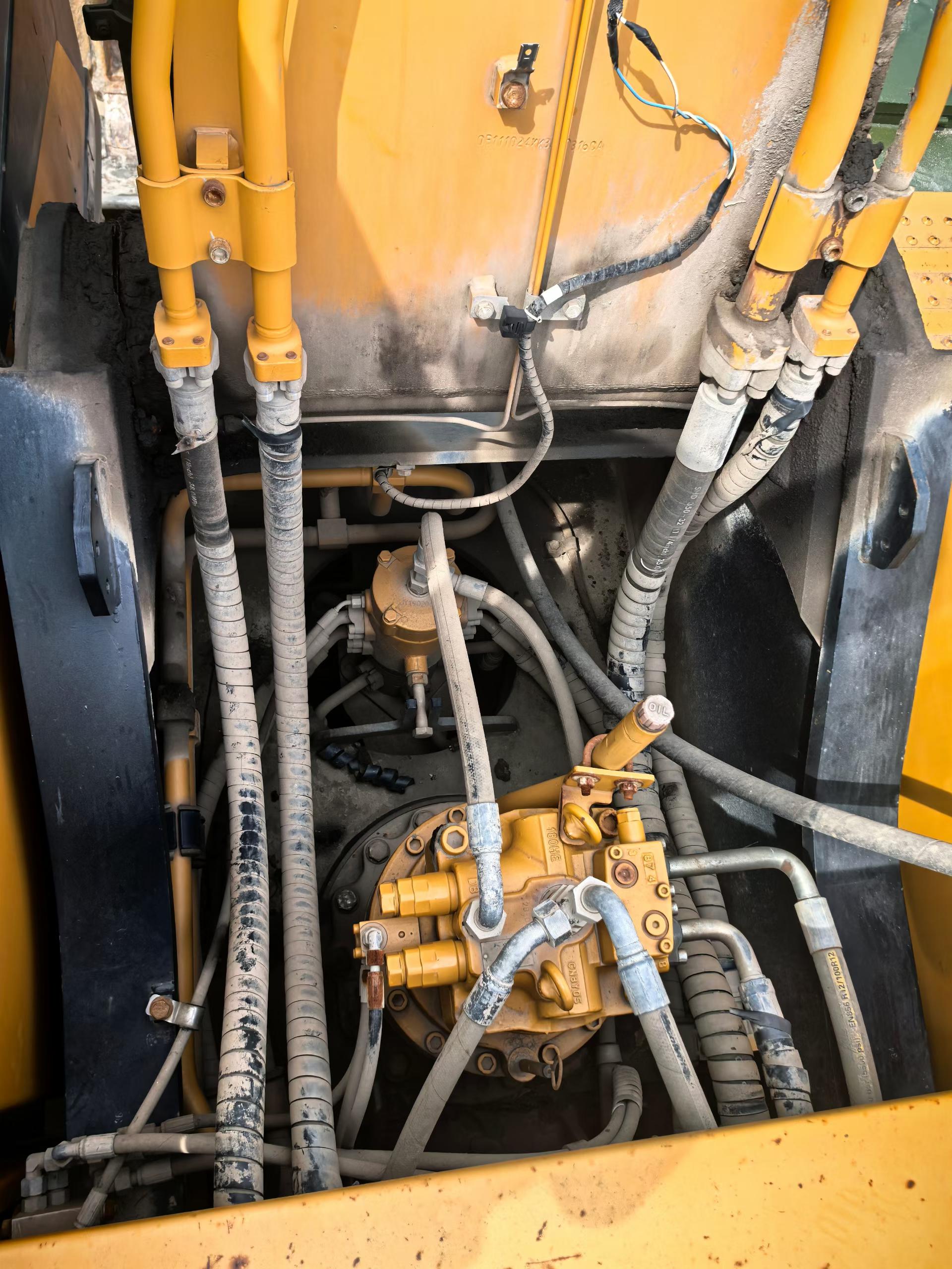 Buy Sany SY245H Used Excavator / 5