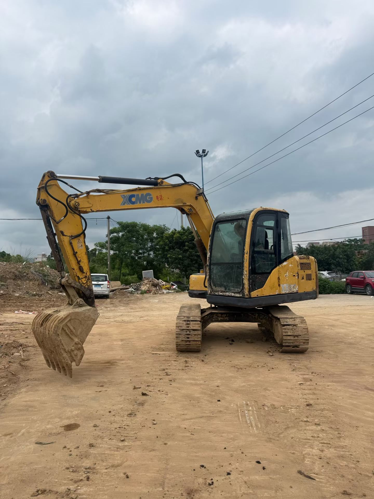 Buy XCMG XE85C Used Excavator / 3