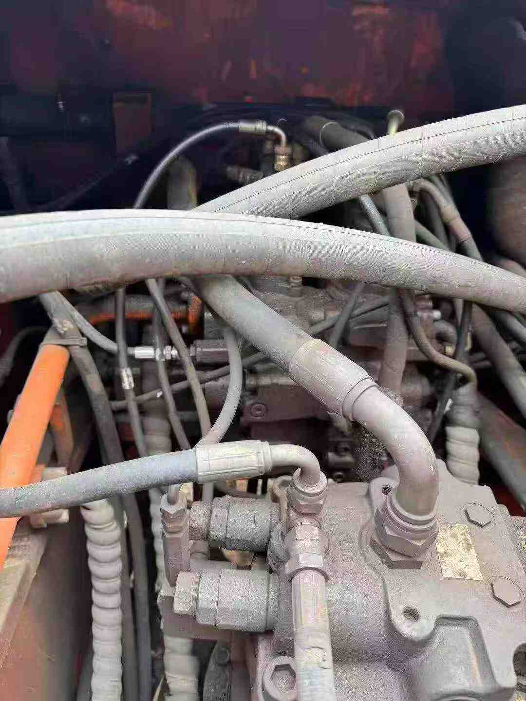 Buy Doosan DH220-3 Used Excavator / 5