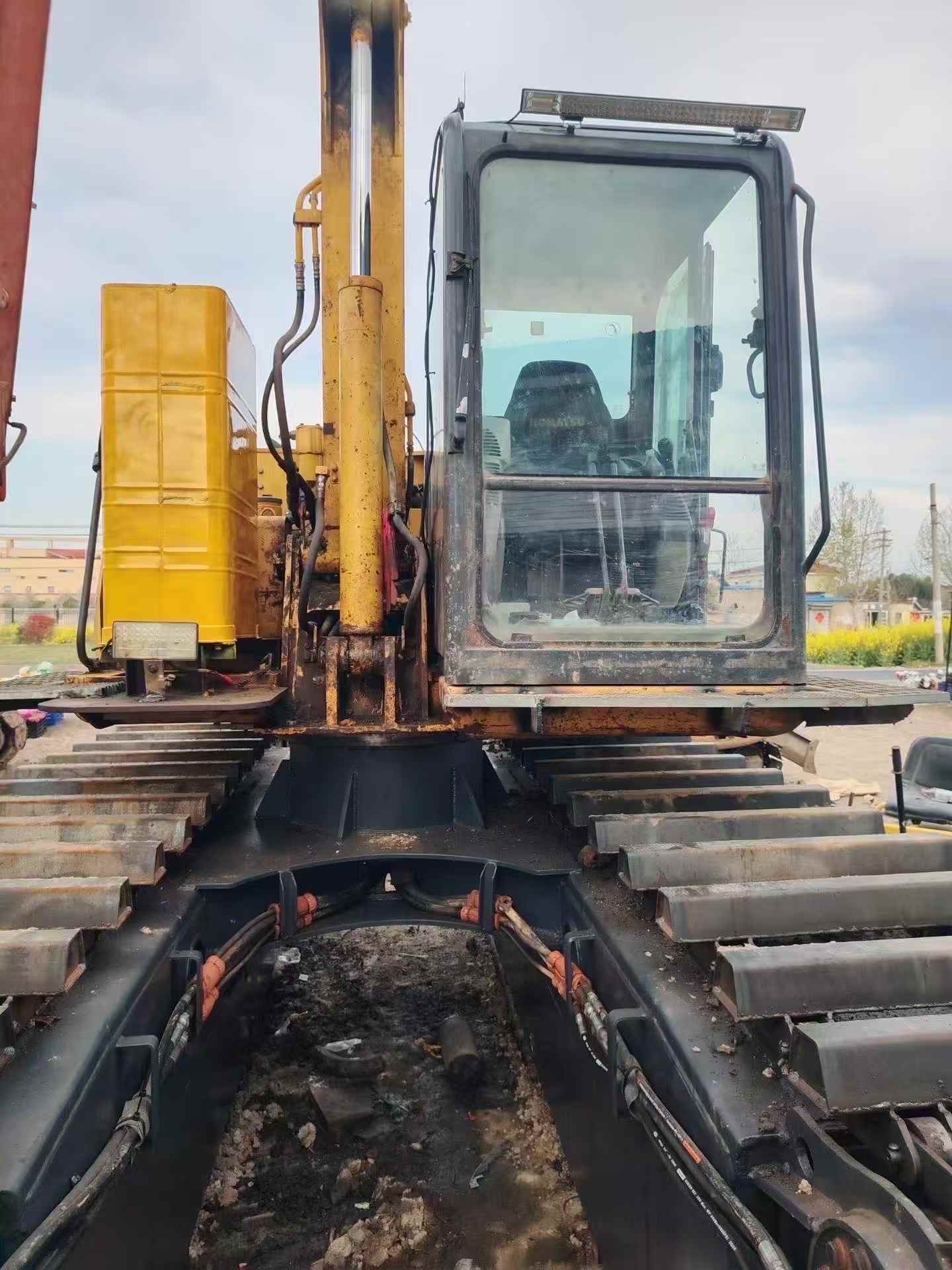 Buy Komatsu PC60-8 Used Excavator / 4