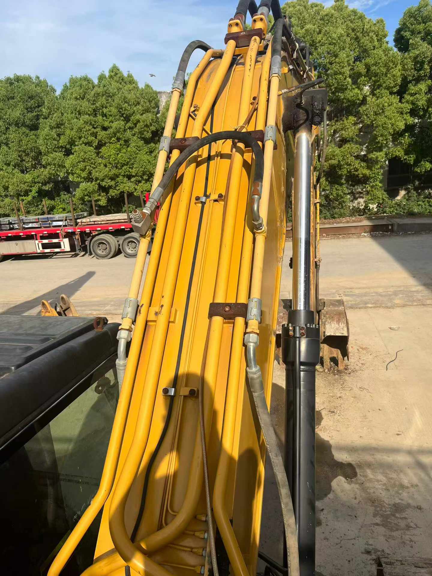 Buy Sany SY215C Used Excavator / 9