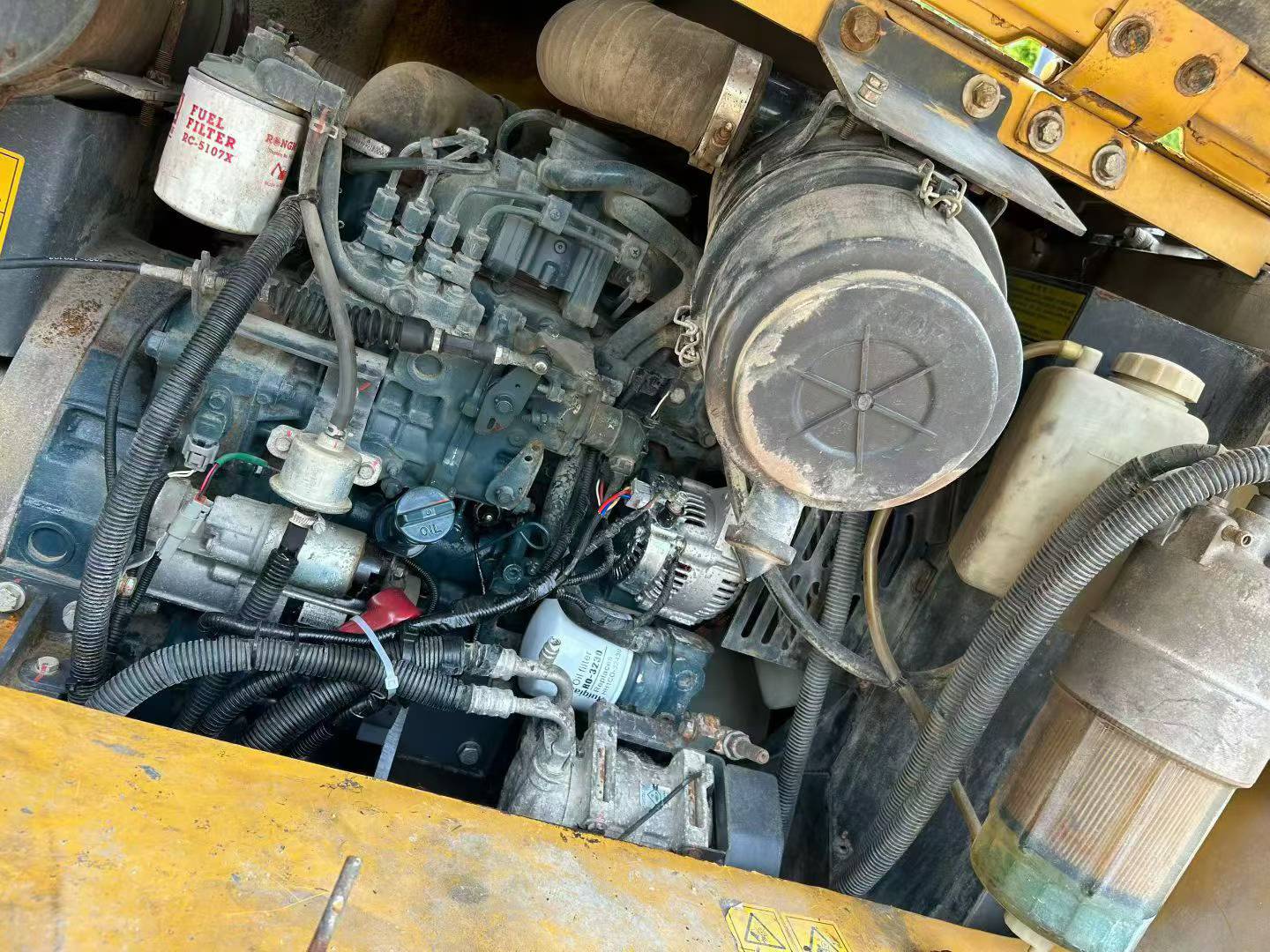 Buy XCMG XE75C Used Excavator / 4