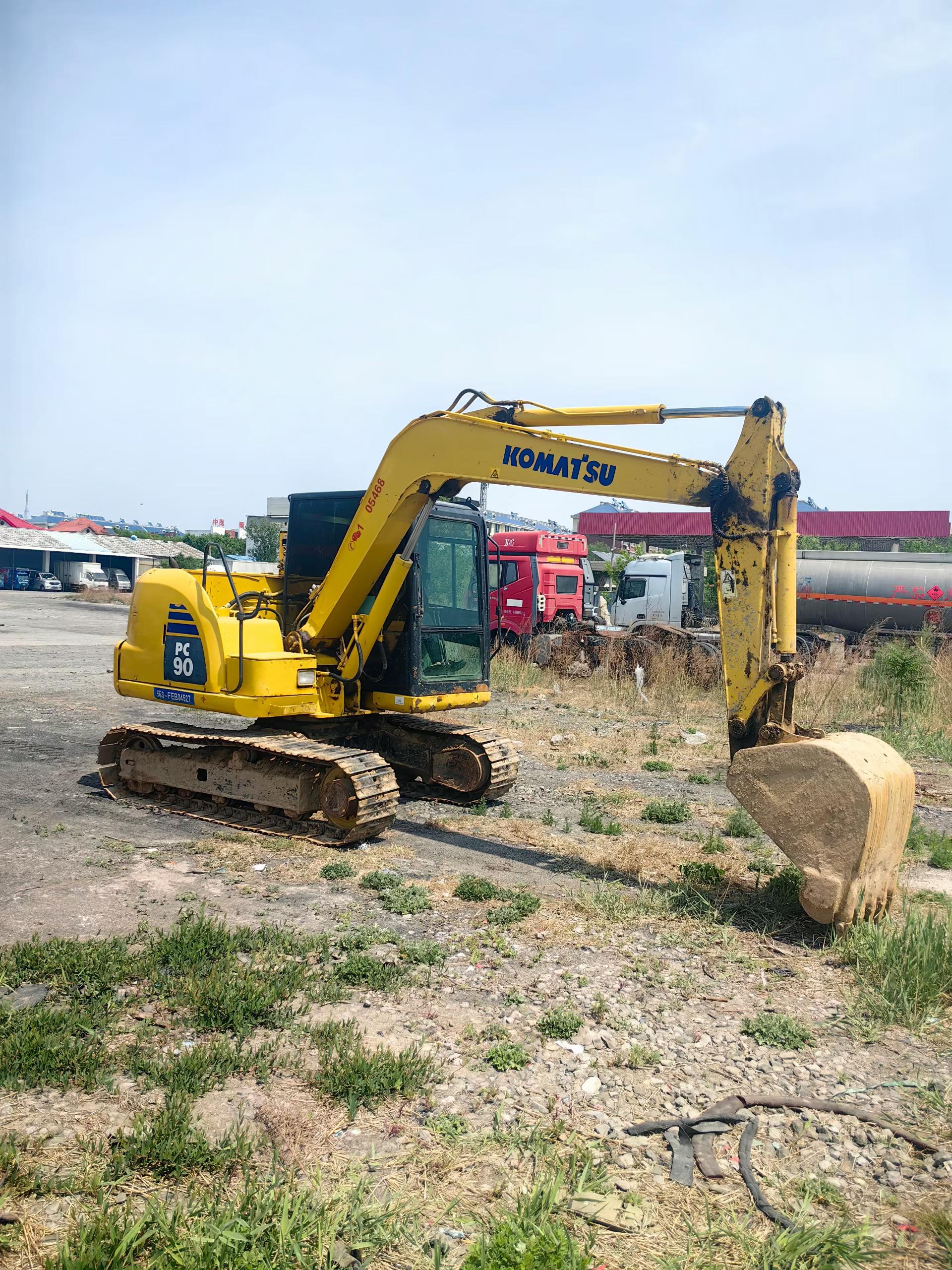Buy Komatsu PC70 Used Excavator / 2