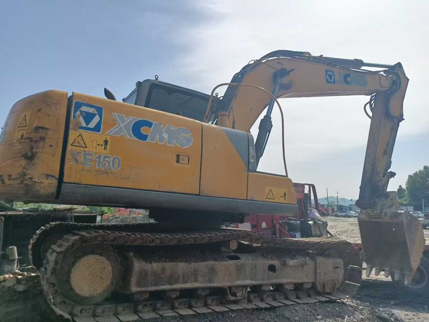 Buy XCMG XE135B Used Excavator / 3