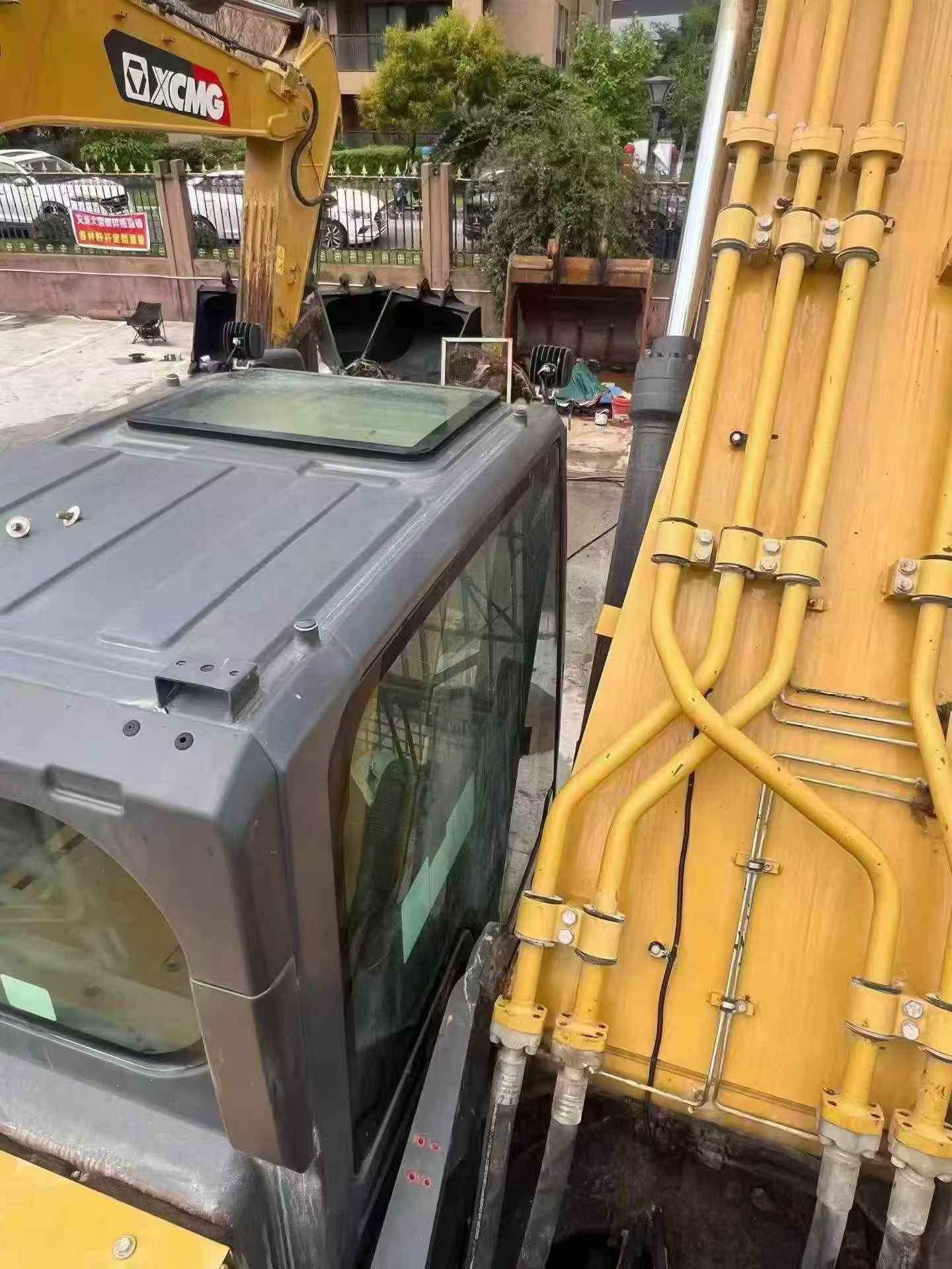 Buy XCMG XE380K Used Excavator / 5