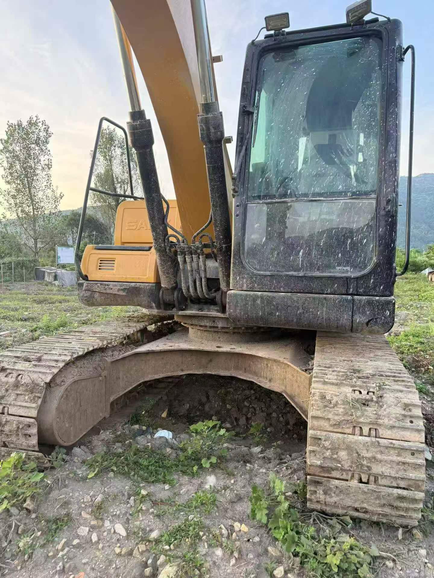 Buy Sany SY135 Used Excavator / 6