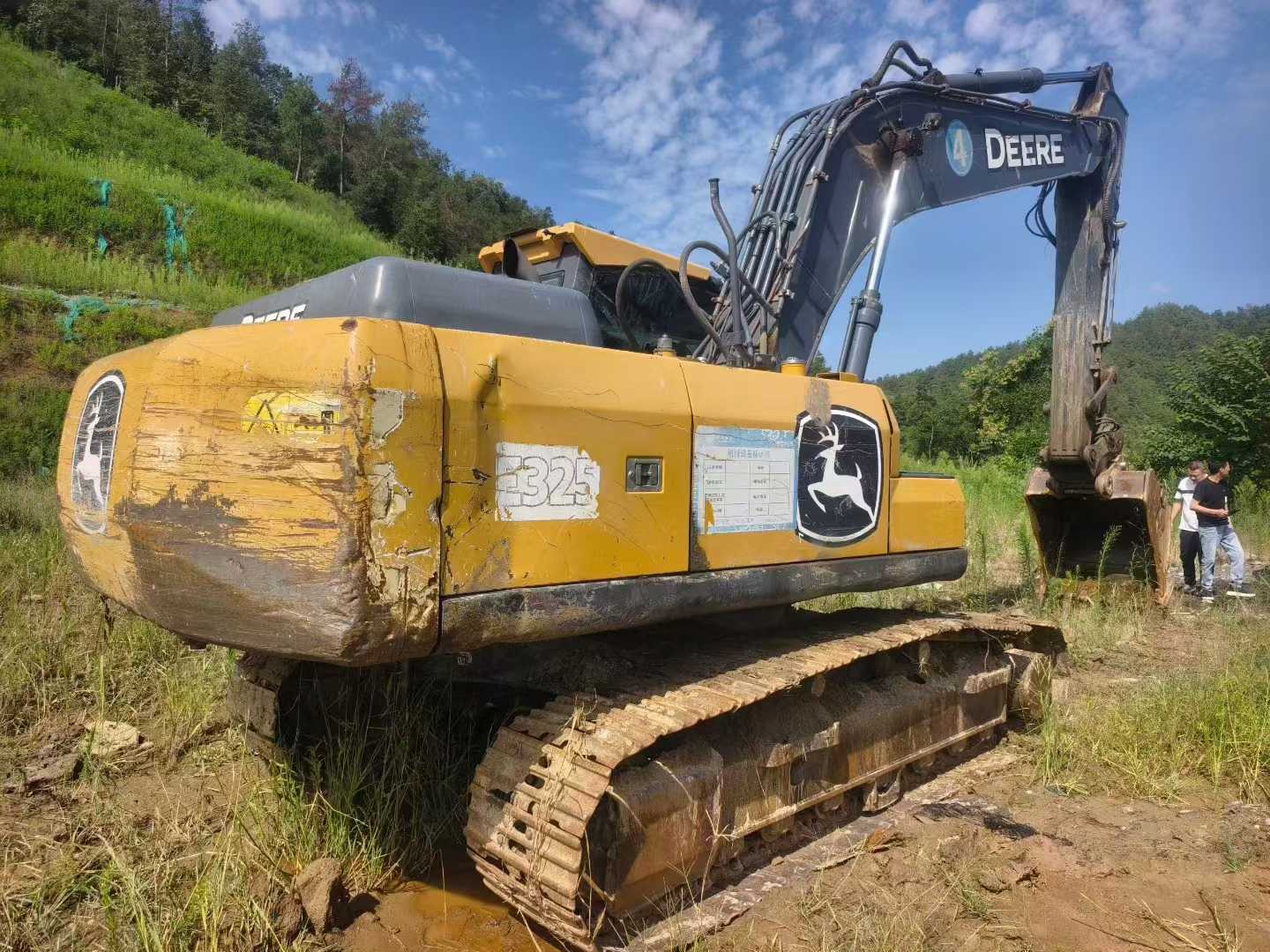 Buy JohnDeere E210 Used Excavator / 3