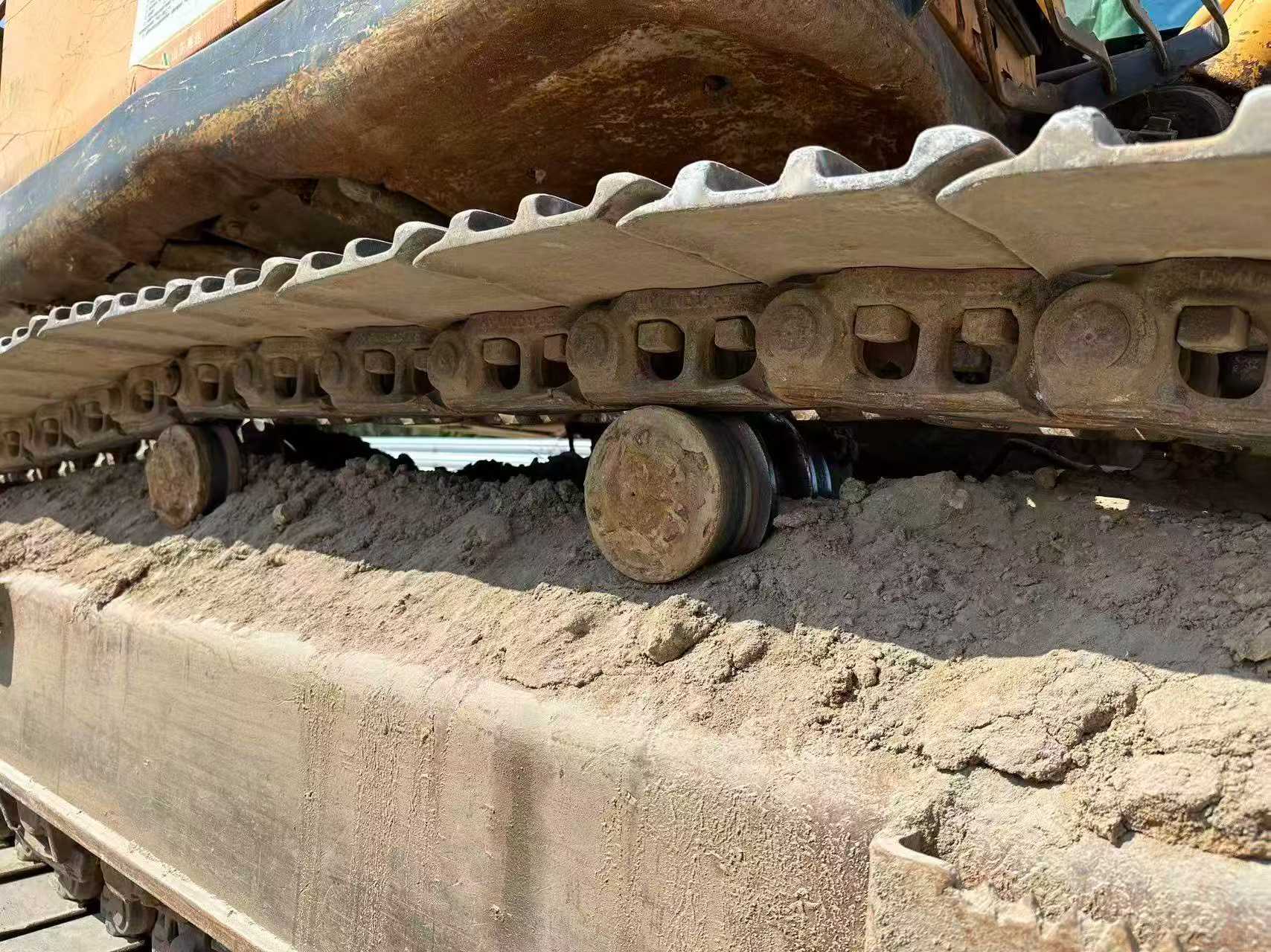 Buy Hyundai R305LVS Used Excavator / 7