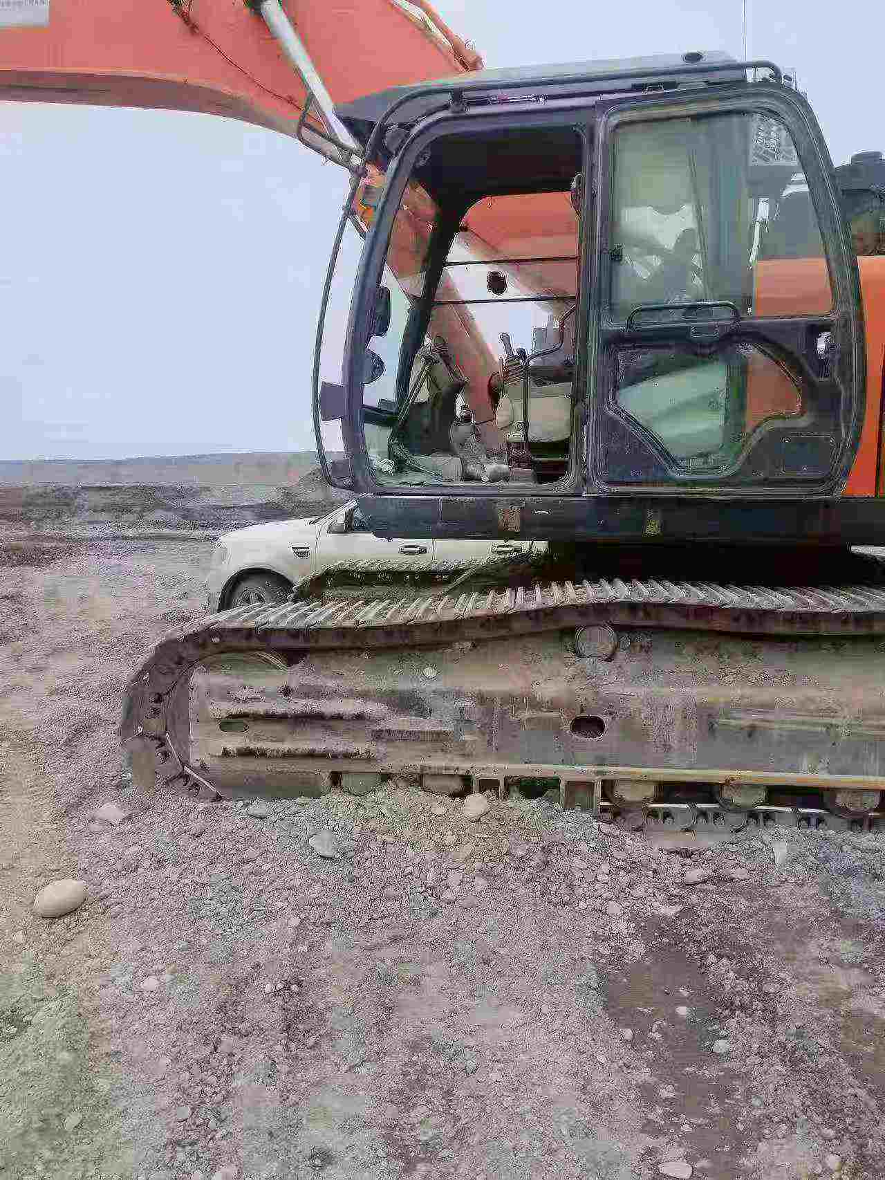 Buy Hitachi ZX470 Used Excavator / 2