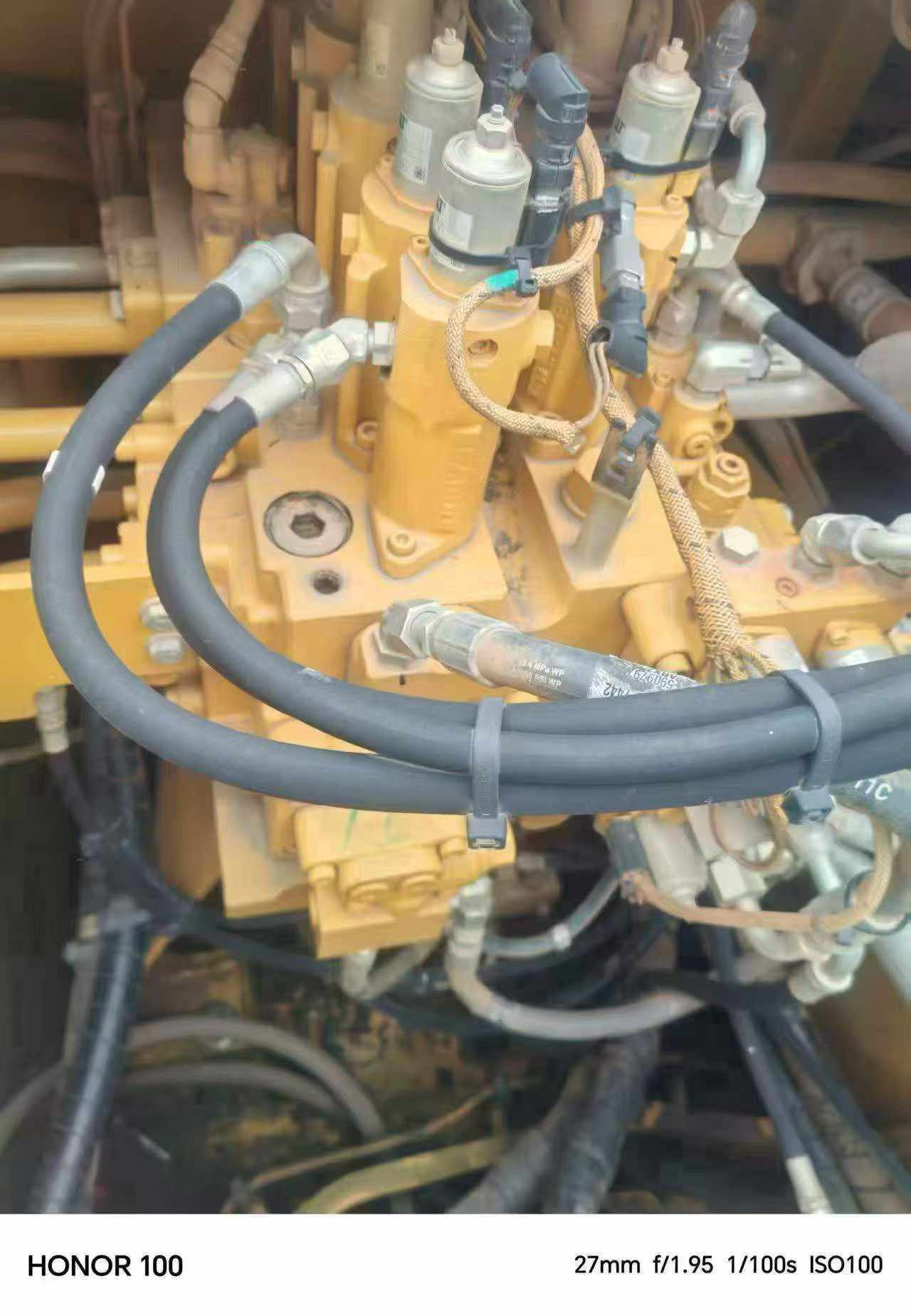 Buy Caterpillar 350L Used Excavator / 9