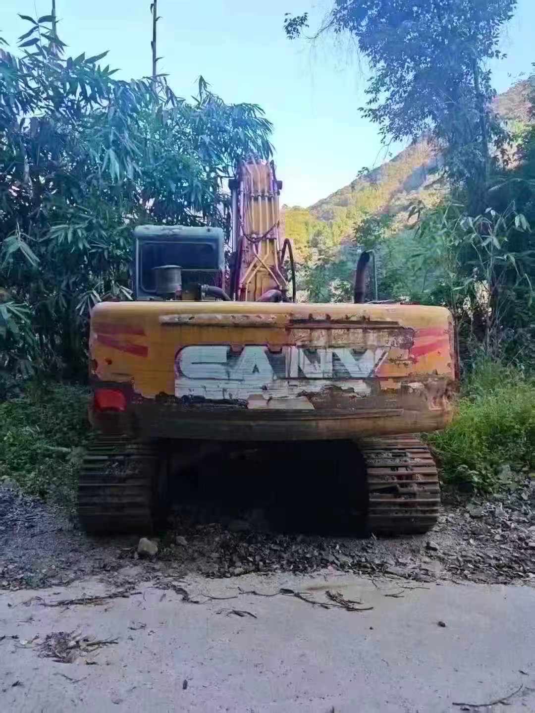Buy Sany SY215C Used Excavator / 3