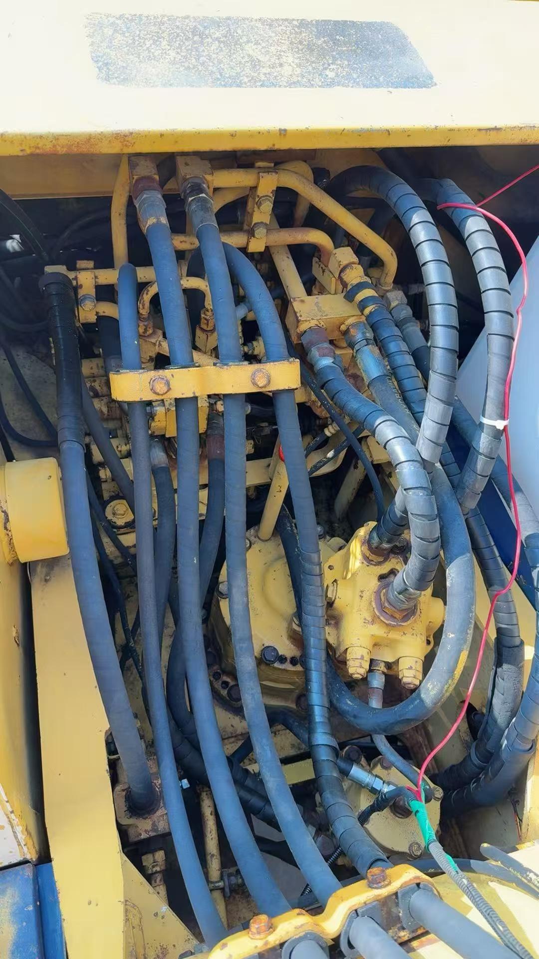 Buy Komatsu PC130-5 Used Excavator / 7