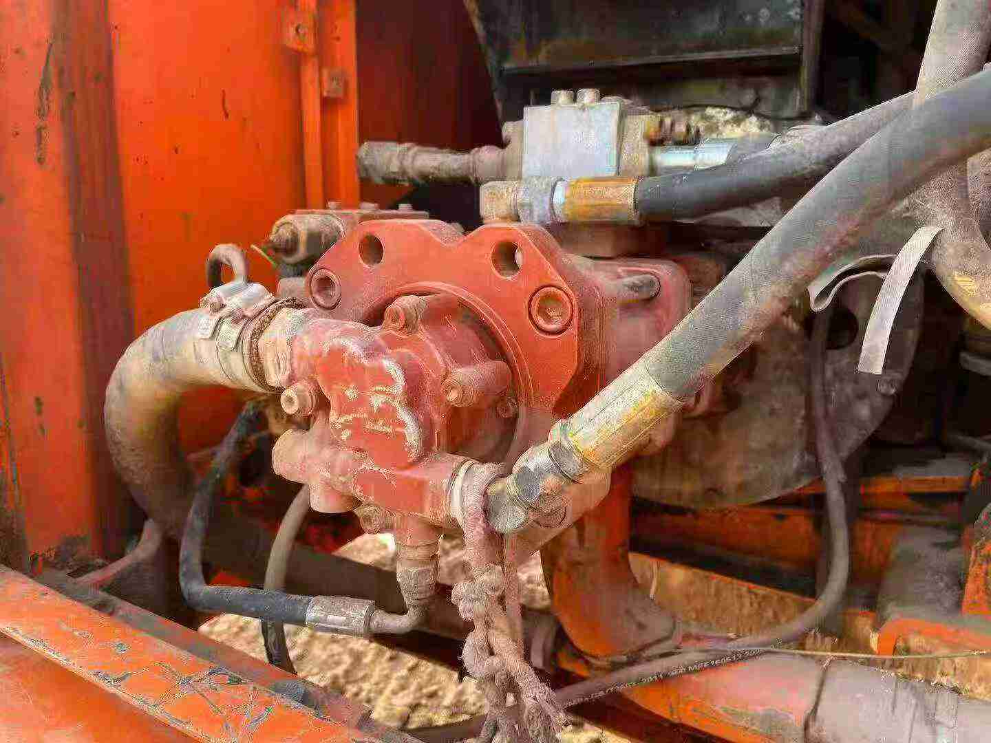Buy Doosan DH150 Used Excavator / 4