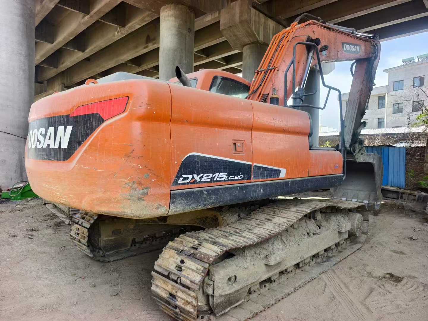 Buy Doosan DH215-7 Used Excavator / 2